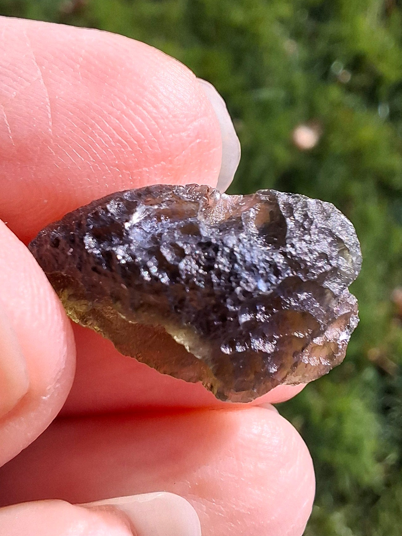 Moldavite Piece, 2.26g, Tektite (Ref: 1336)