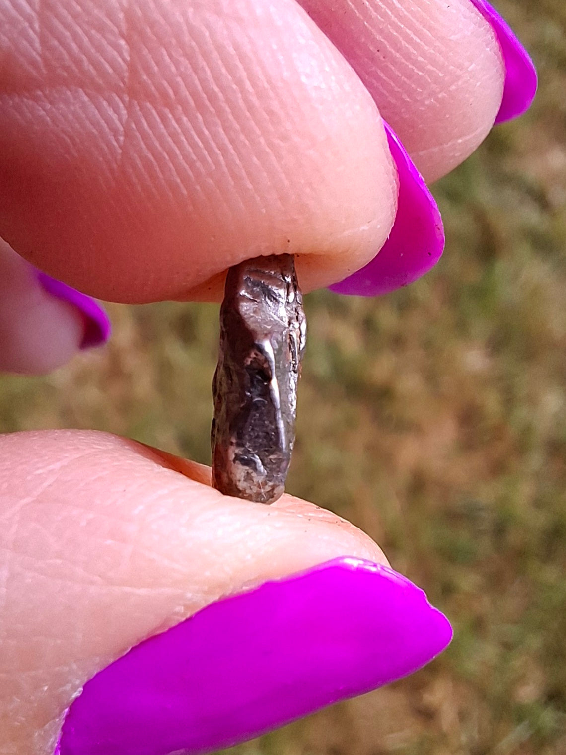 Campo del Cielo, 0.96g, Nickel Iron Meteorite (Ref: C7)