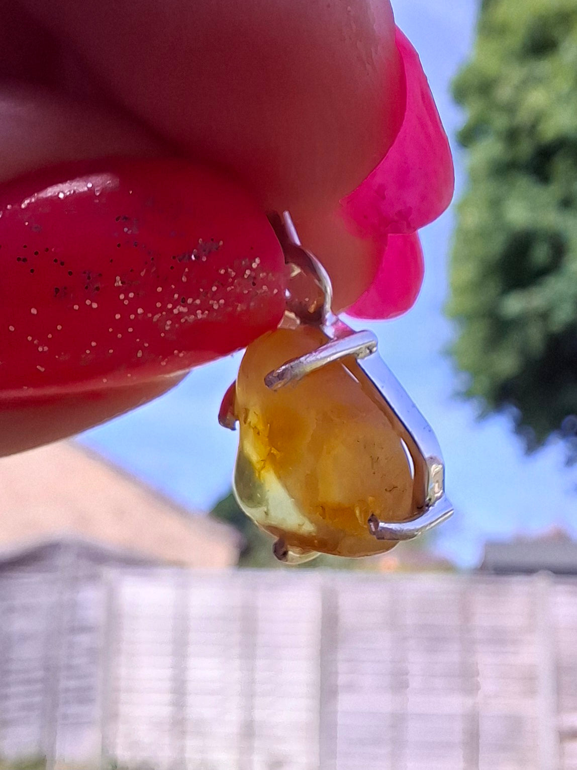 Baltic Amber Pendant, 925 Silver, Fossil (Ref: AP28)
