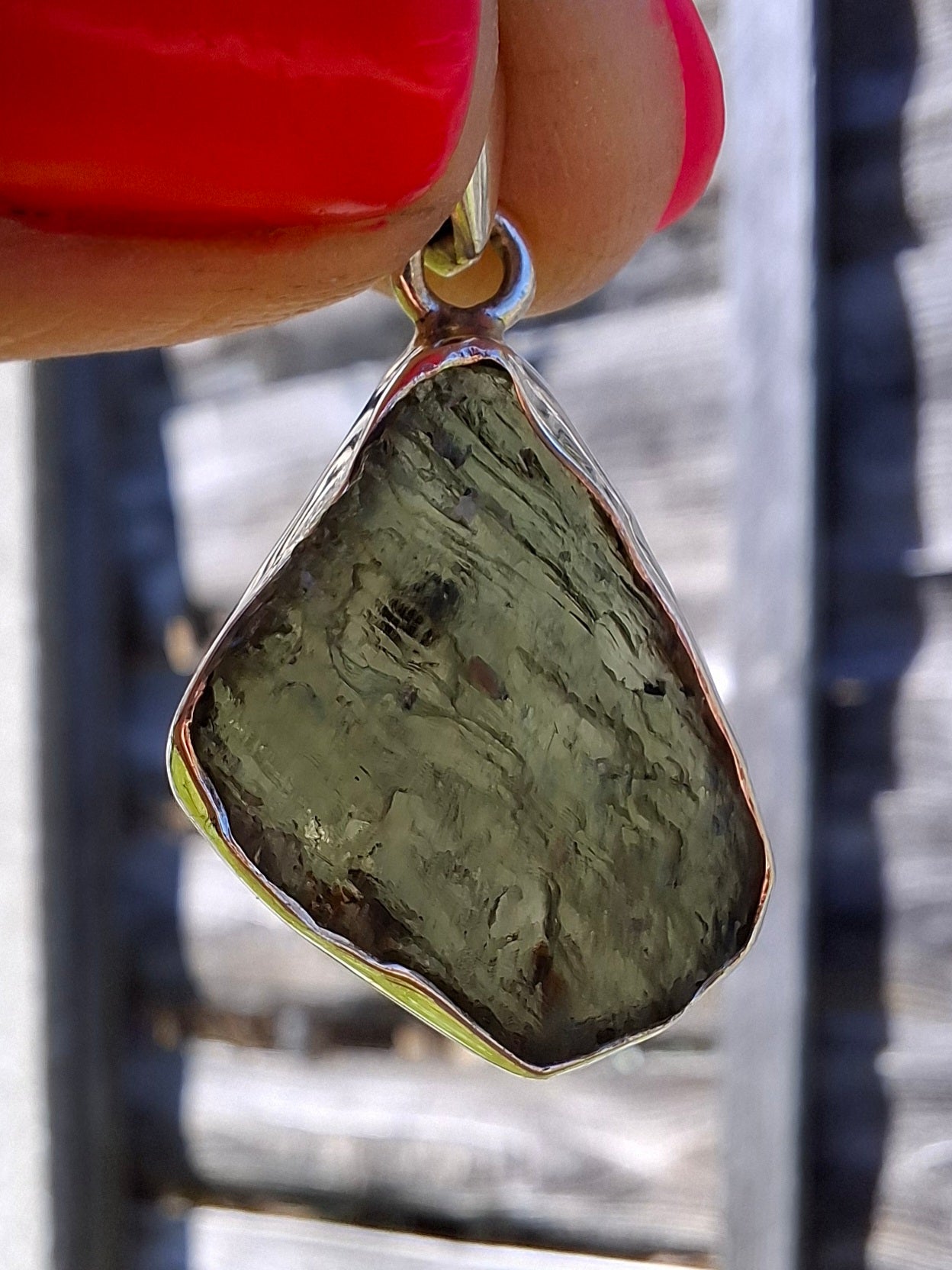 Moldavite Pendant, 925 Silver, Tektite (Ref: P429)