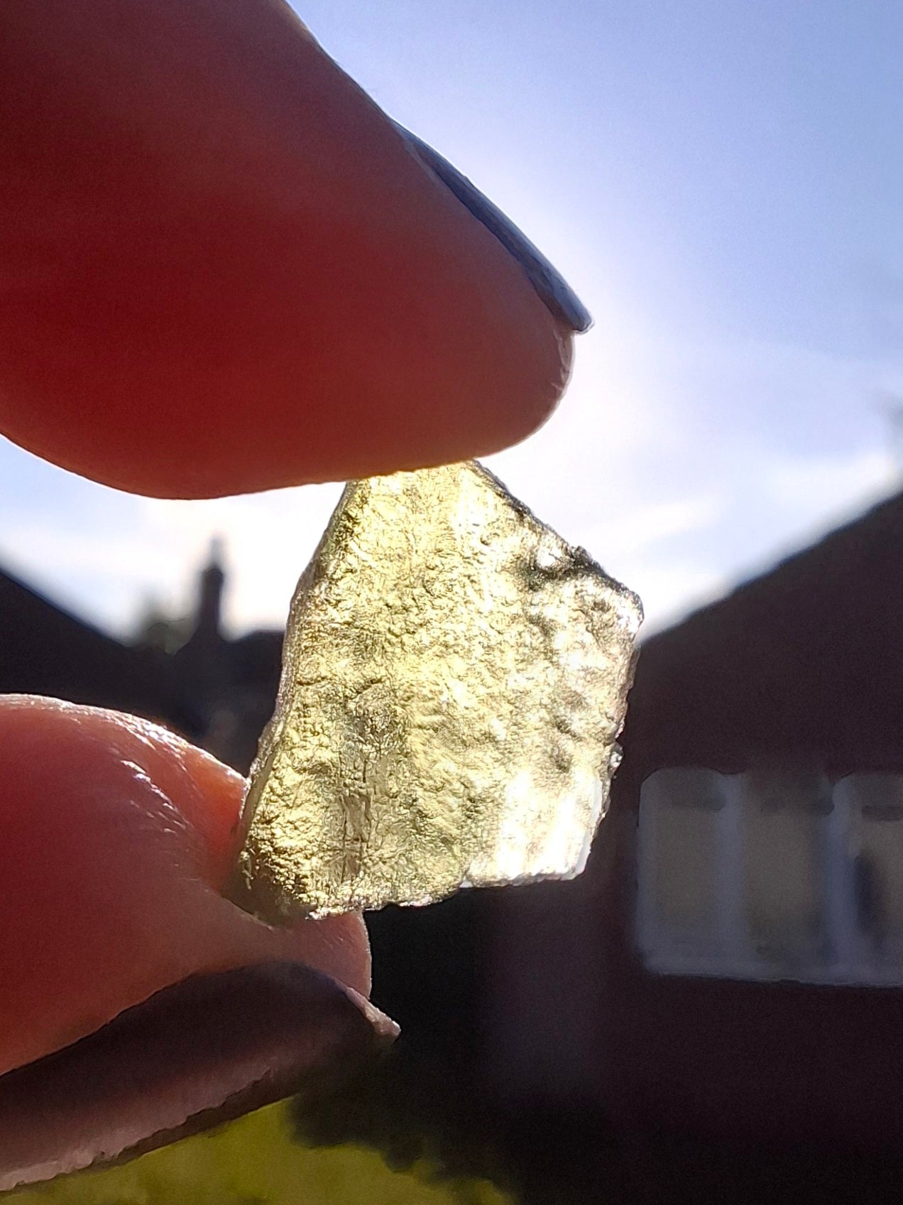 Moldavite Piece, 0.93g, Tektite (Ref: 1391)