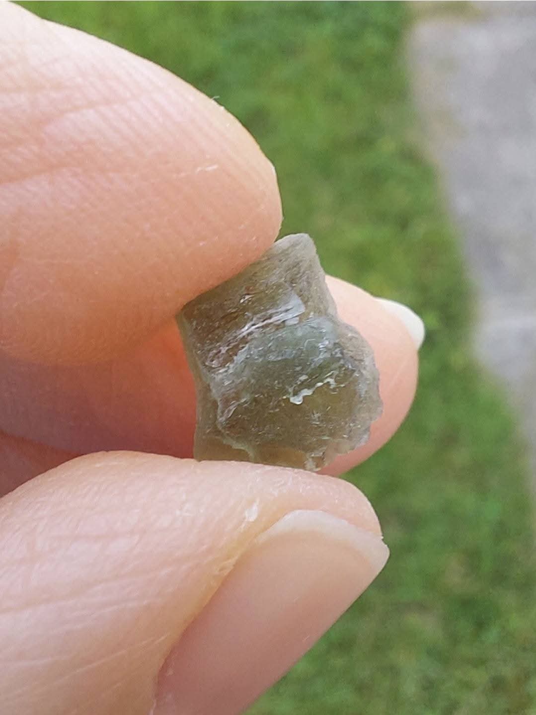 Moldavite Piece, 0.54g, Tektite (Ref: E255)