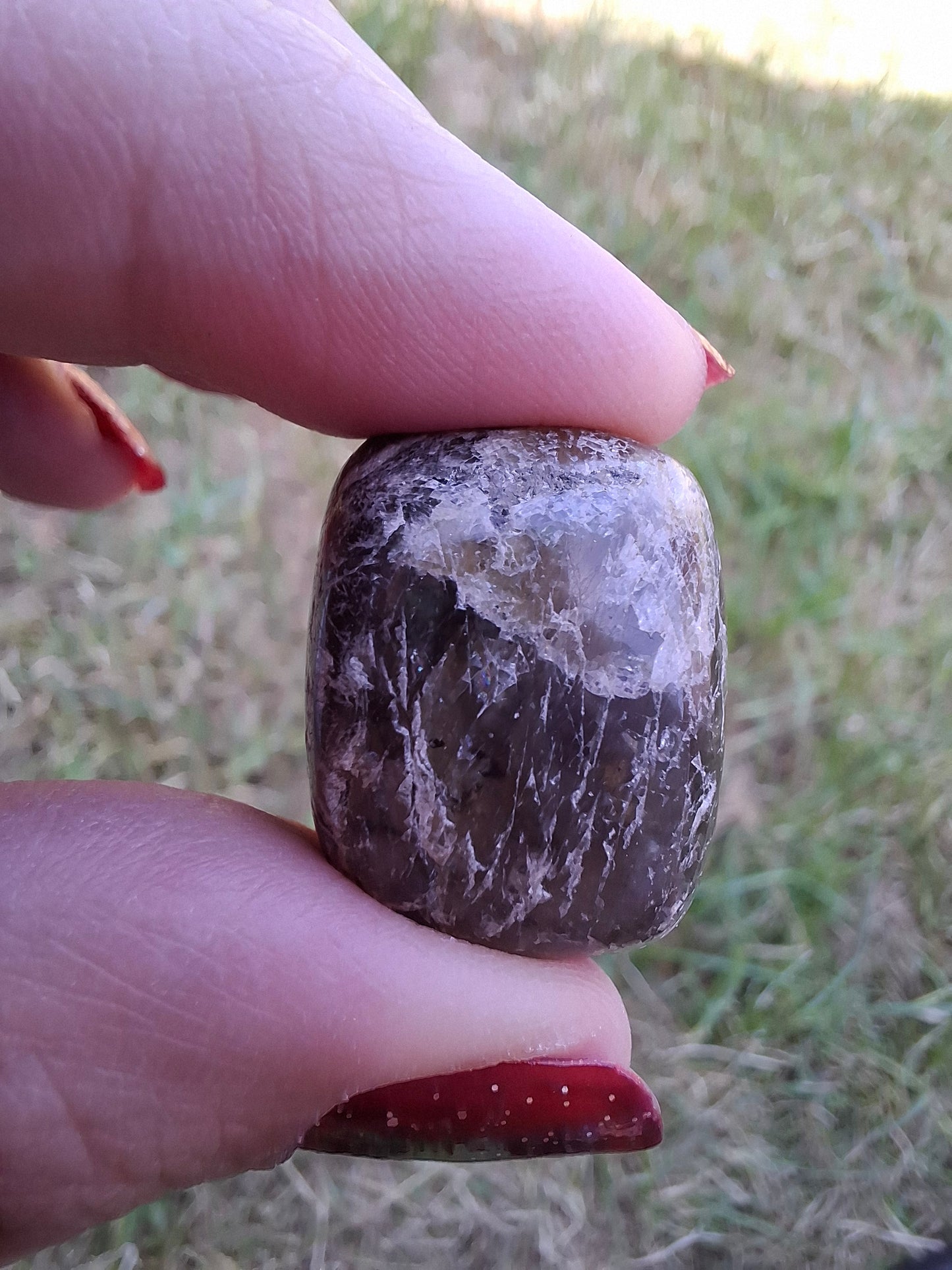 Labradorite, Tumble Stone, Crystal (Ref: T210)