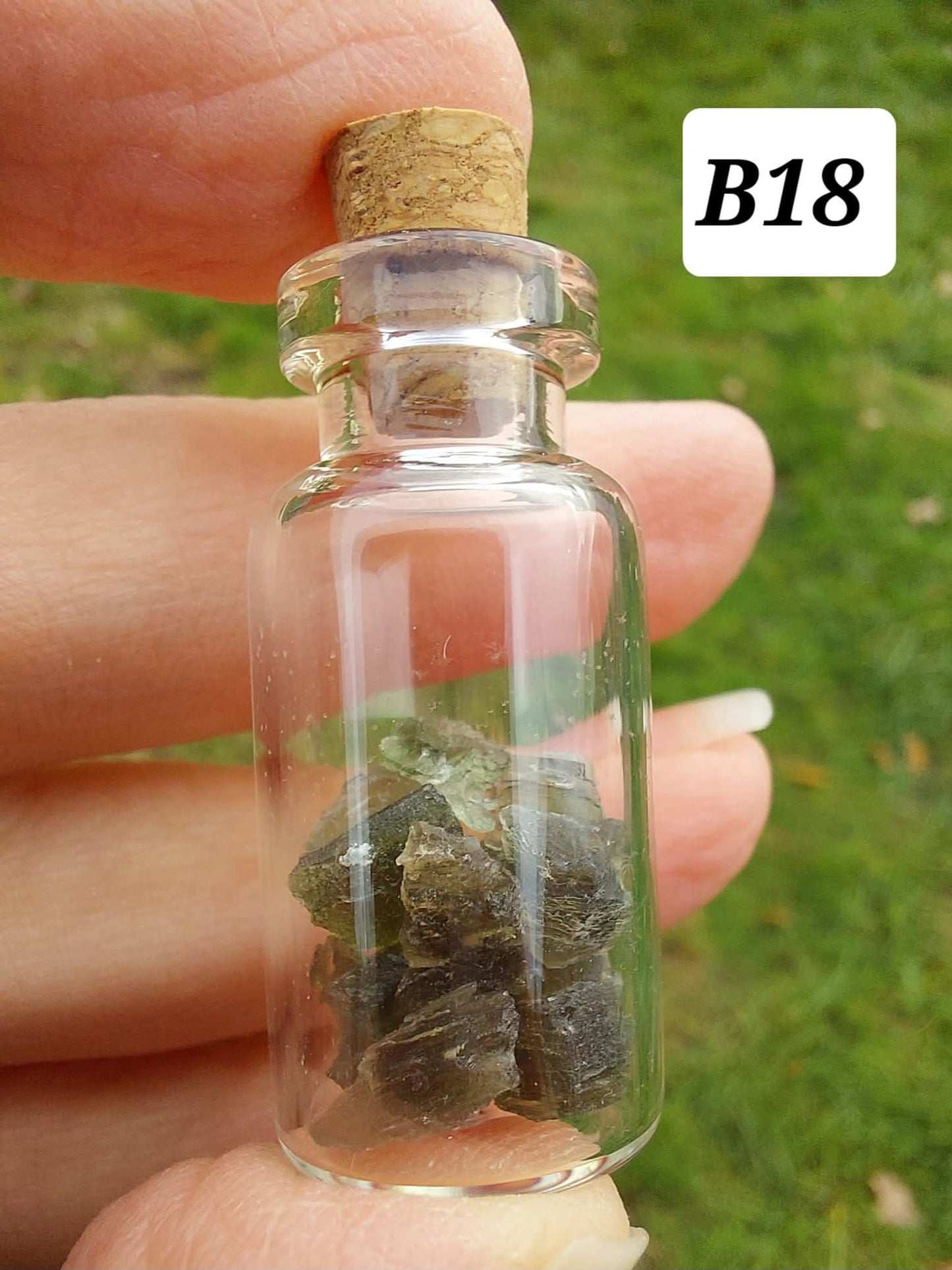 Moldavite chips (2.00g) in 3ml glass Bottle, Tektite (Ref: B18)