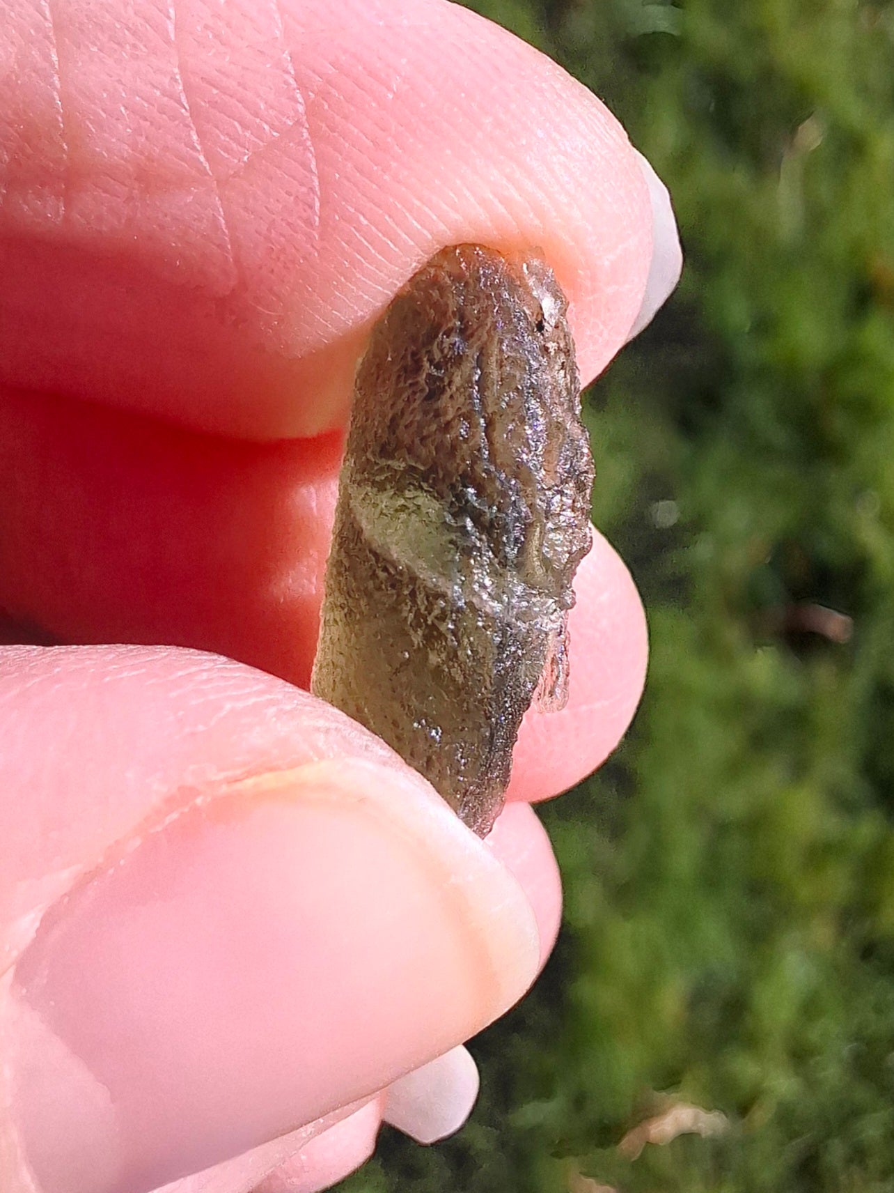 Moldavite Piece, 1.13g, Tektite (Ref: 1335)