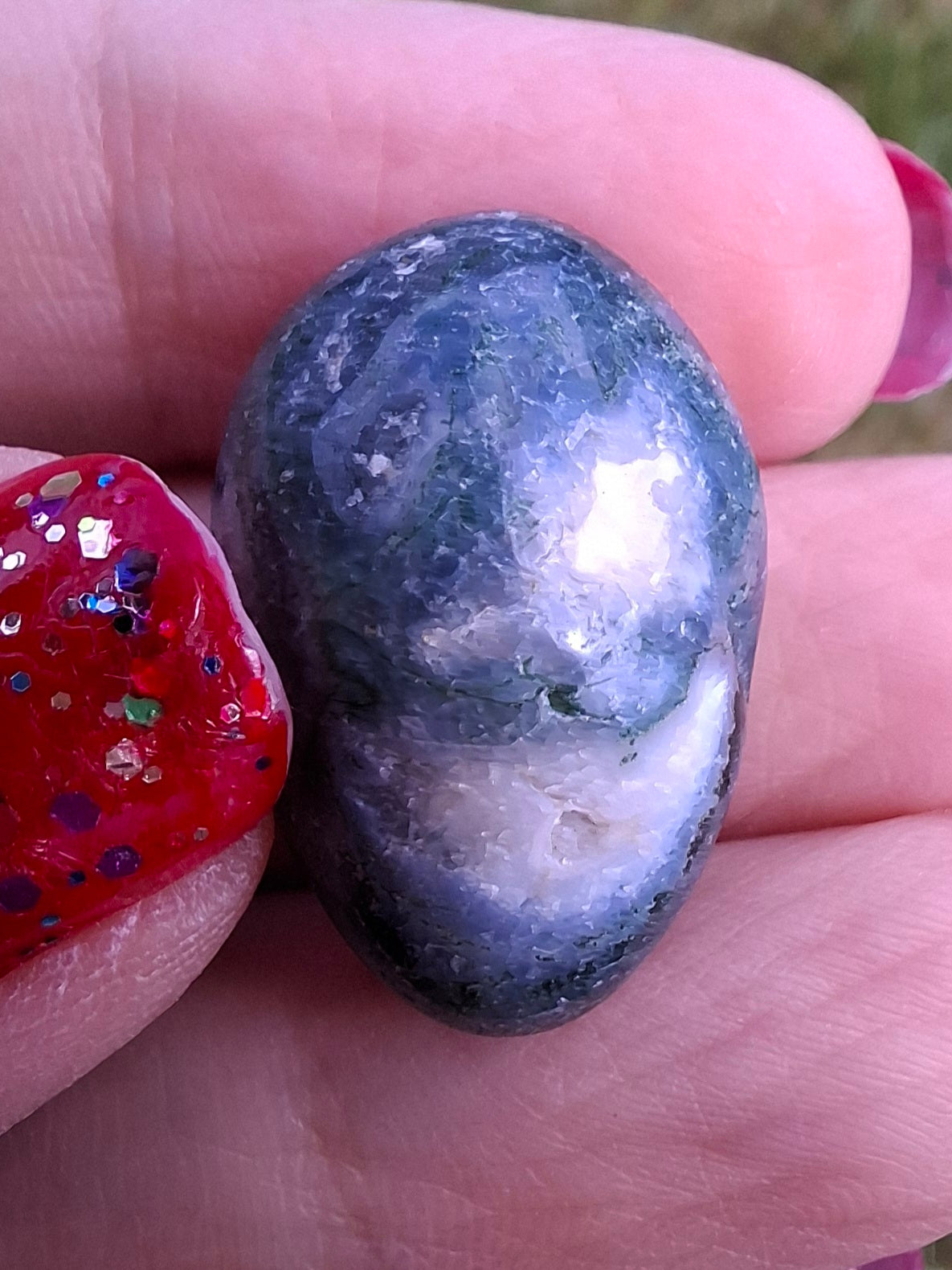 Green Moss Agate, Tumble Stone, Crystal (Ref: T168)