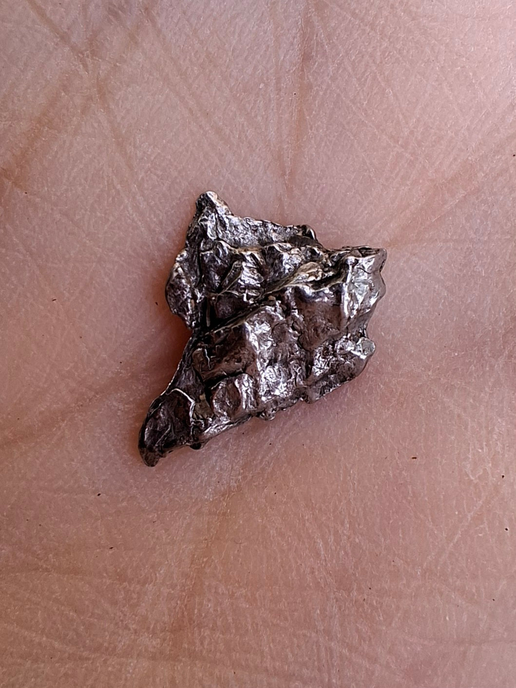 Campo del Cielo, 0.37g, Nickel Iron Meteorite (Ref: C13)