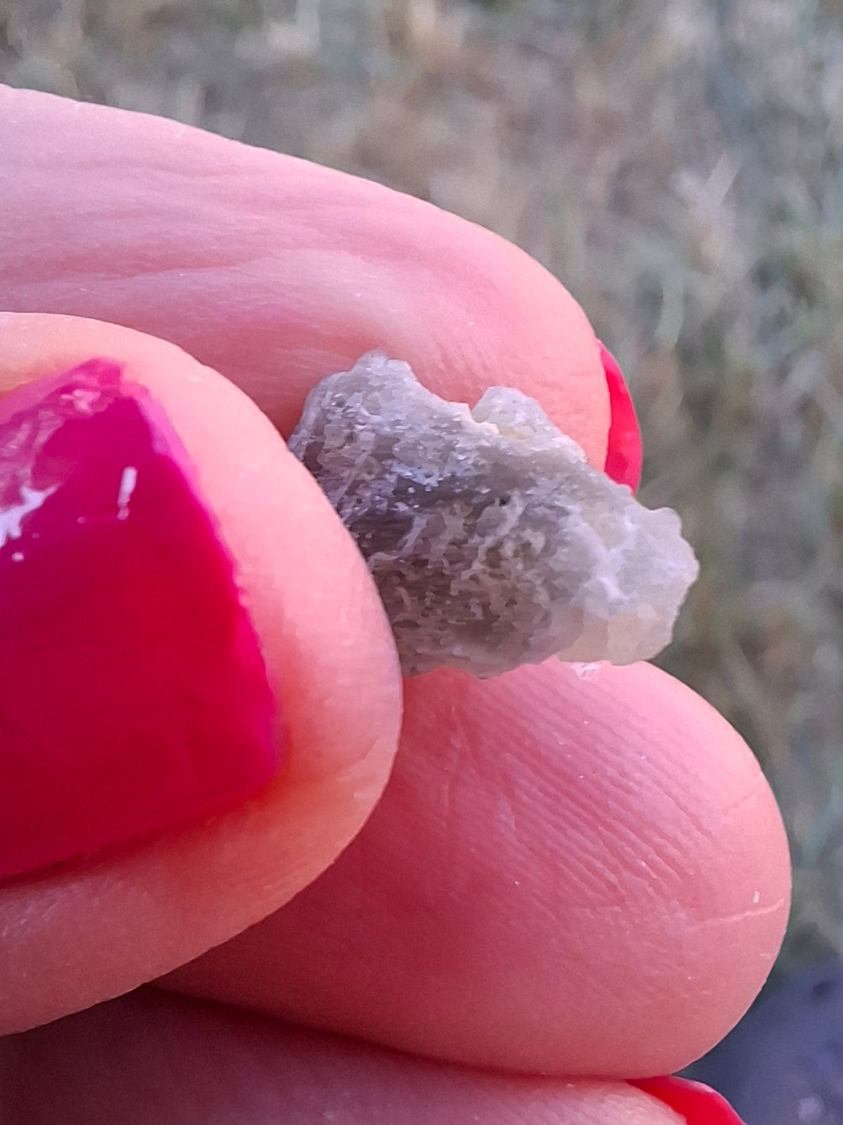 Moldavite Piece, SNOWFLAKE, FROSTED, BRUSNA, 0.64g, Tektite (Ref: 1502)