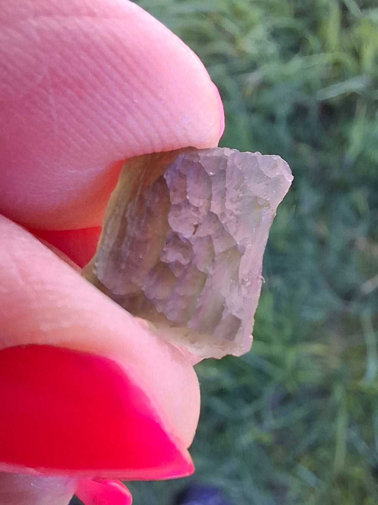 Moldavite Piece, 0.86g, Tektite (Ref: 1406)