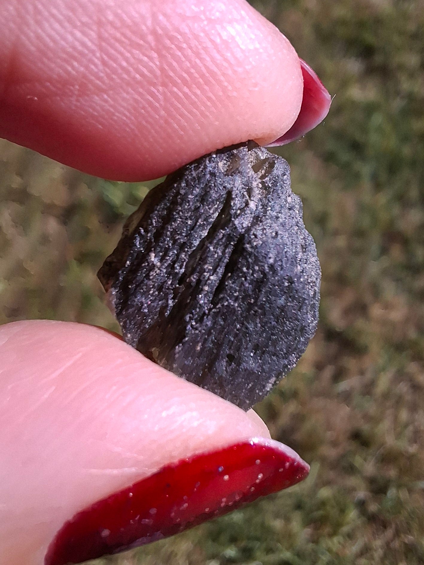Moldavite Piece, 2.06g, Tektite (Ref: 1467)