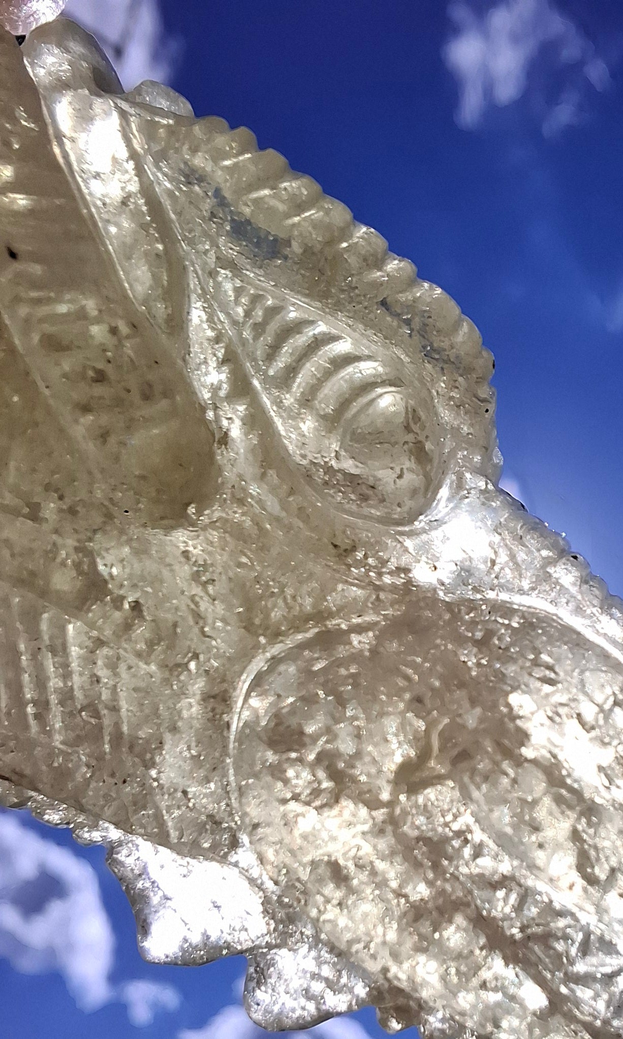 Libyan Desert Glass DRAGON HEAD carving, 48.11g, Tektite (Ref: Dragon4)