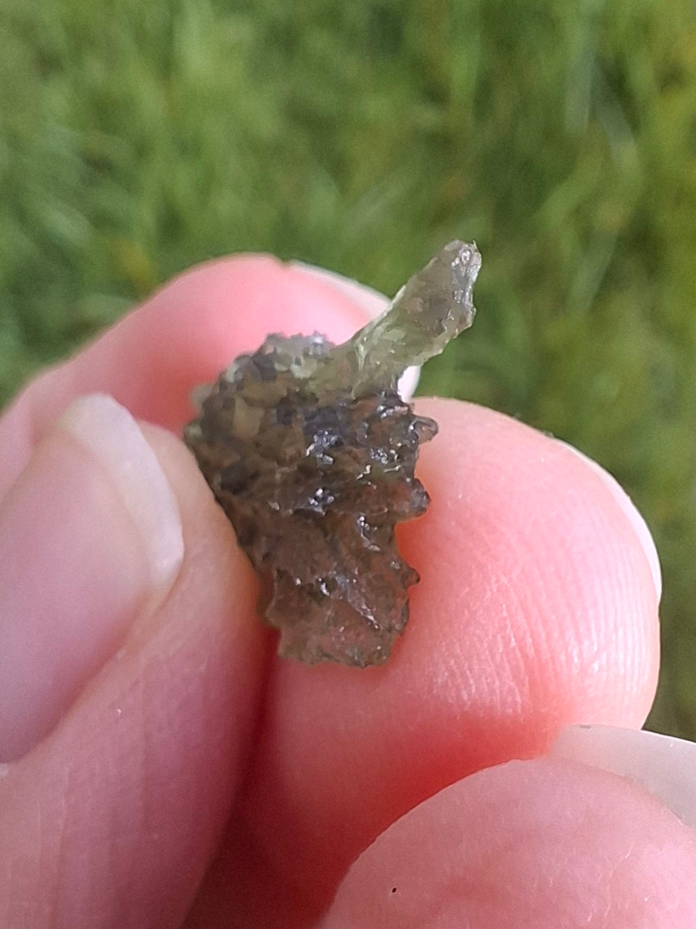 Moldavite Piece, JEZKOVNA BESEDNICE, 1.41g, Tektite (Ref: 1283)
