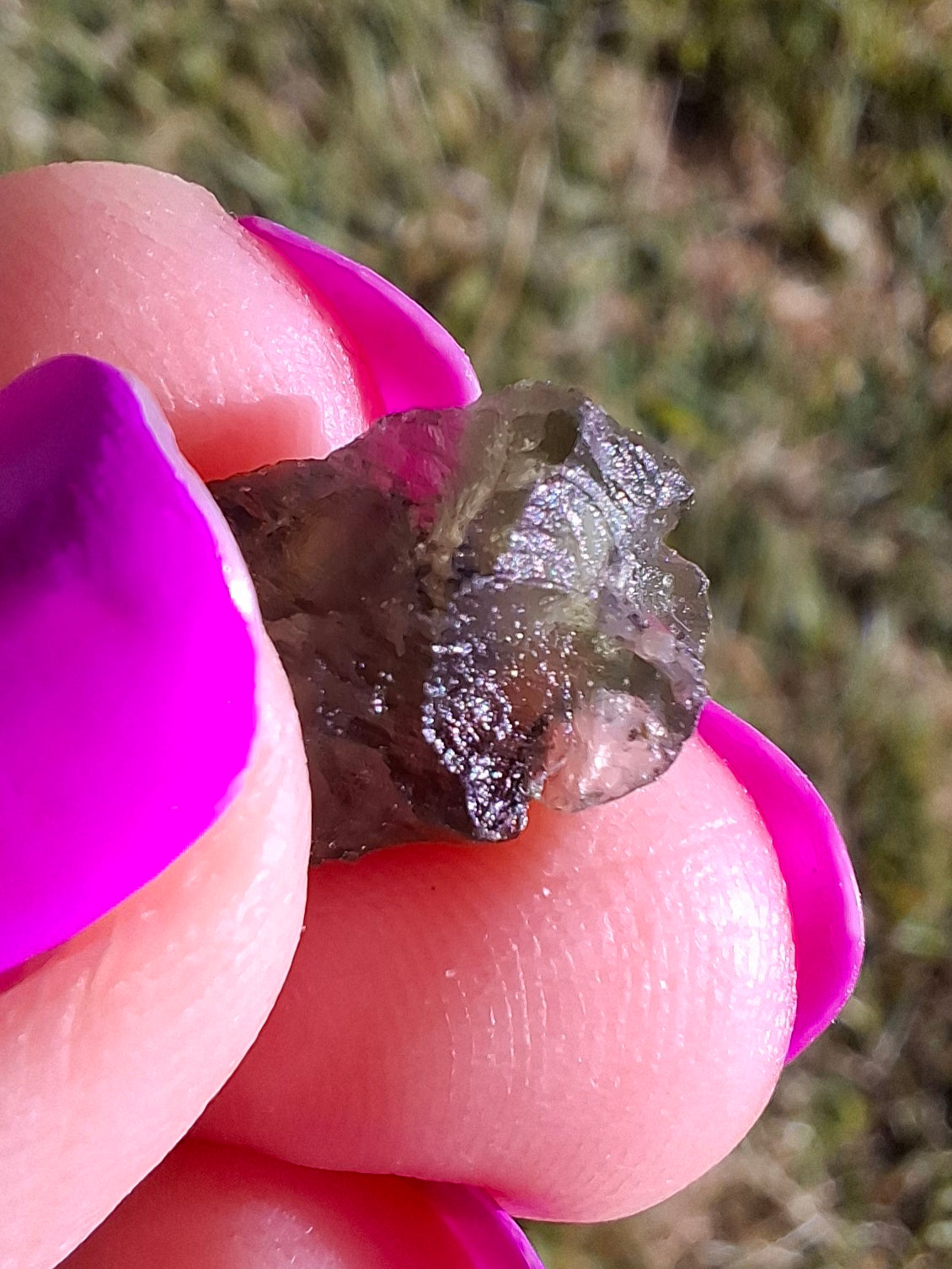 Moldavite Piece, 0.82g, Tektite (Ref: 1454)