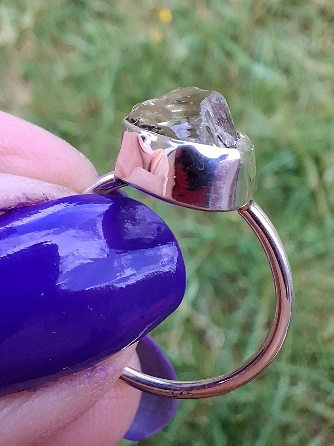 Libyan Desert Glass Ring, size large K, 925 Silver, Tektite (Ref: LR16)