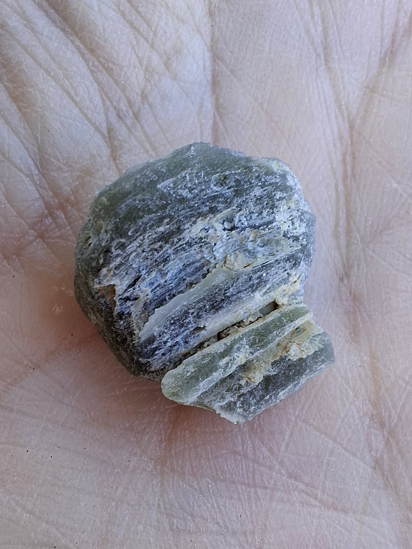 Moldavite Piece, SNOWFLAKE, FROSTED, BARTOCHOV, 3.00g, Tektite (Ref: 1370)
