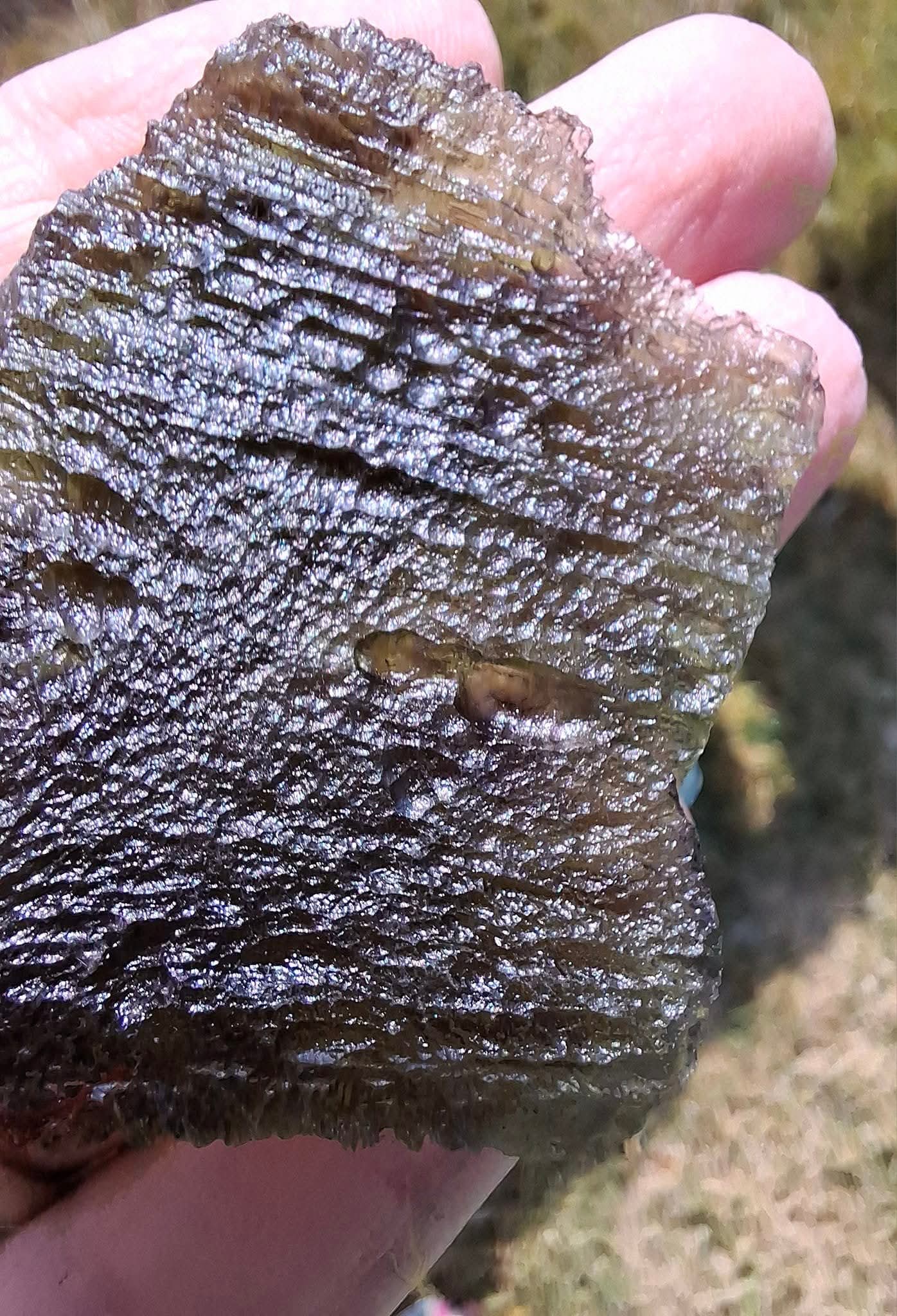 Moldavite Piece, ANGEL CHIME, CHLUM MAROUSKOVO POLE, 23.61g, Tektite (Ref: 1165)