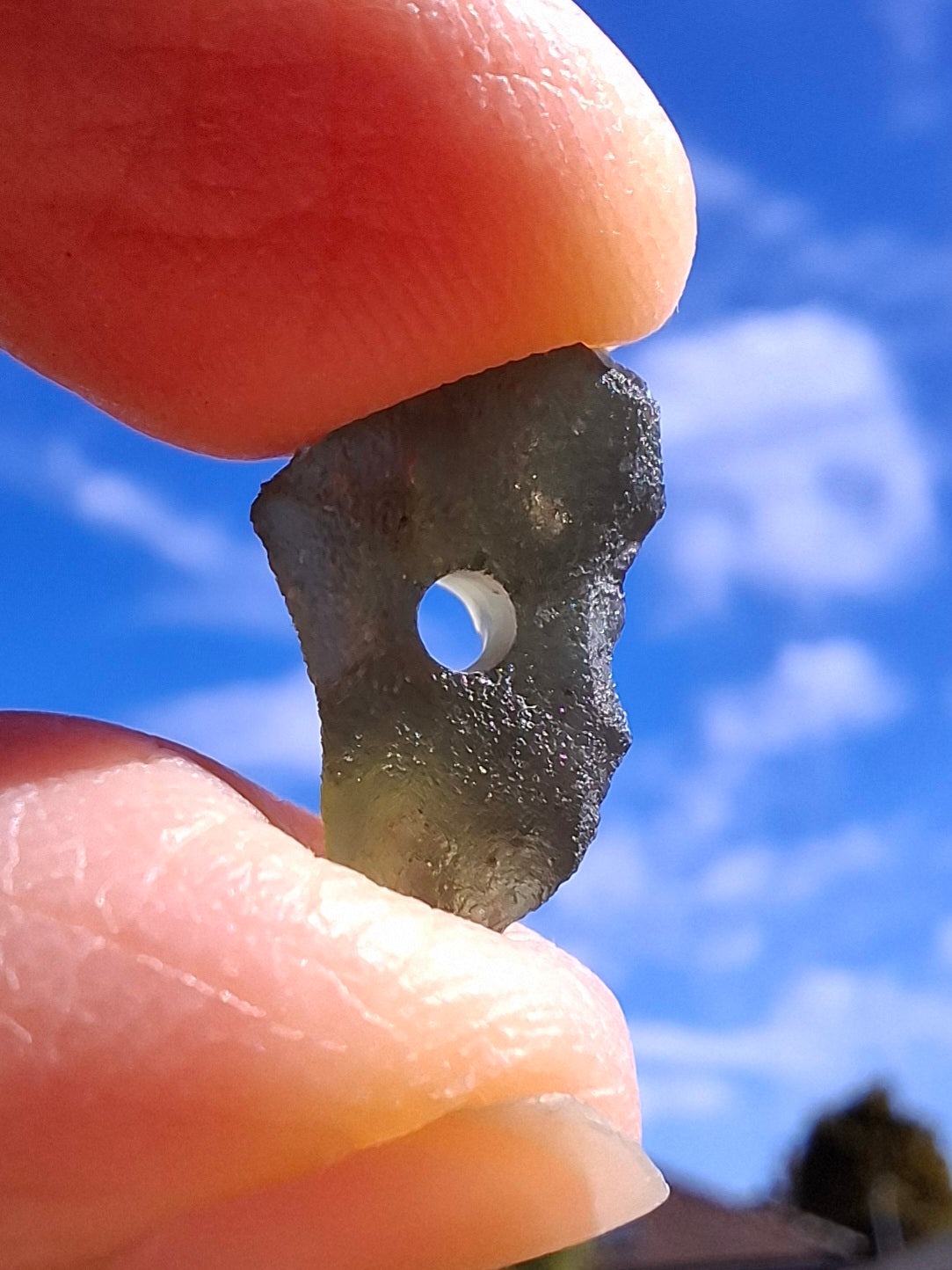 DRILLED, Moldavite Piece, 0.96g, Tektite (Ref: D27)