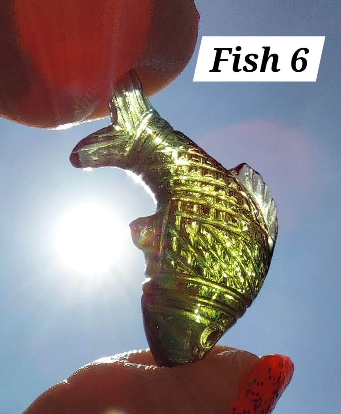 Moldavite FISH carving, 1.62g, Tektite (Ref: Fish6)