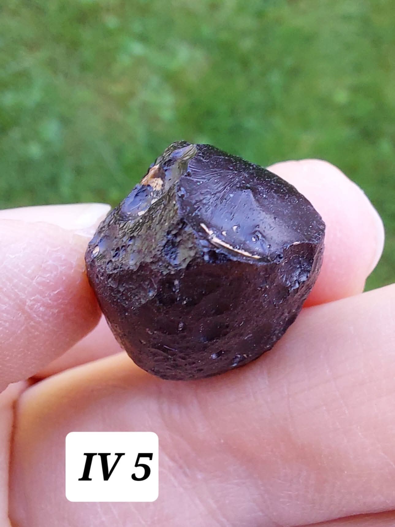 Ivory Coast (Ivorite), RAREST TEKTITE IN THE WORLD, 8.88g, Tektite (Ref: IV5)