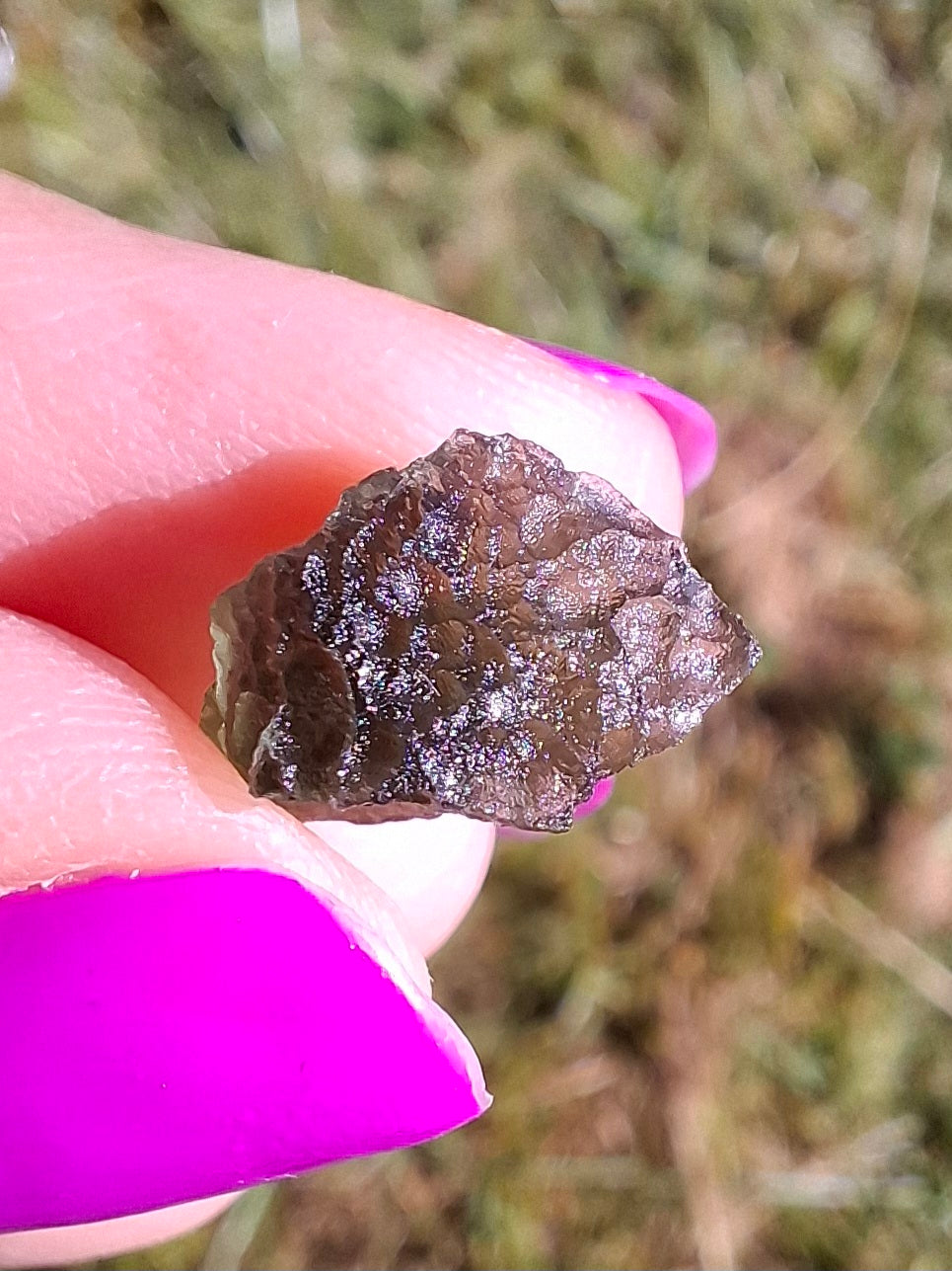 Moldavite Piece, 0.82g, Tektite (Ref: 1456)