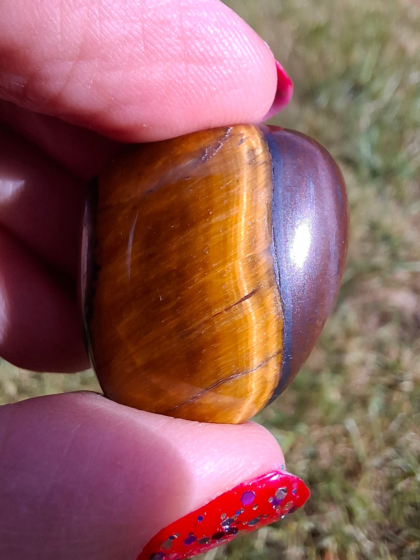 Tigers Eye, Tumble Stone, Crystal (Ref: T135)
