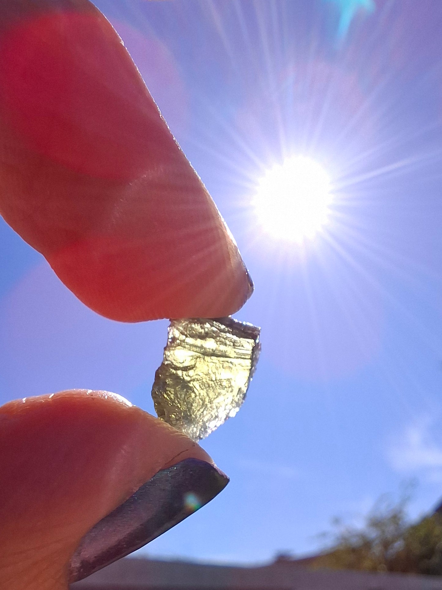 Moldavite Piece, 0.81g, Tektite (Ref: 1400)