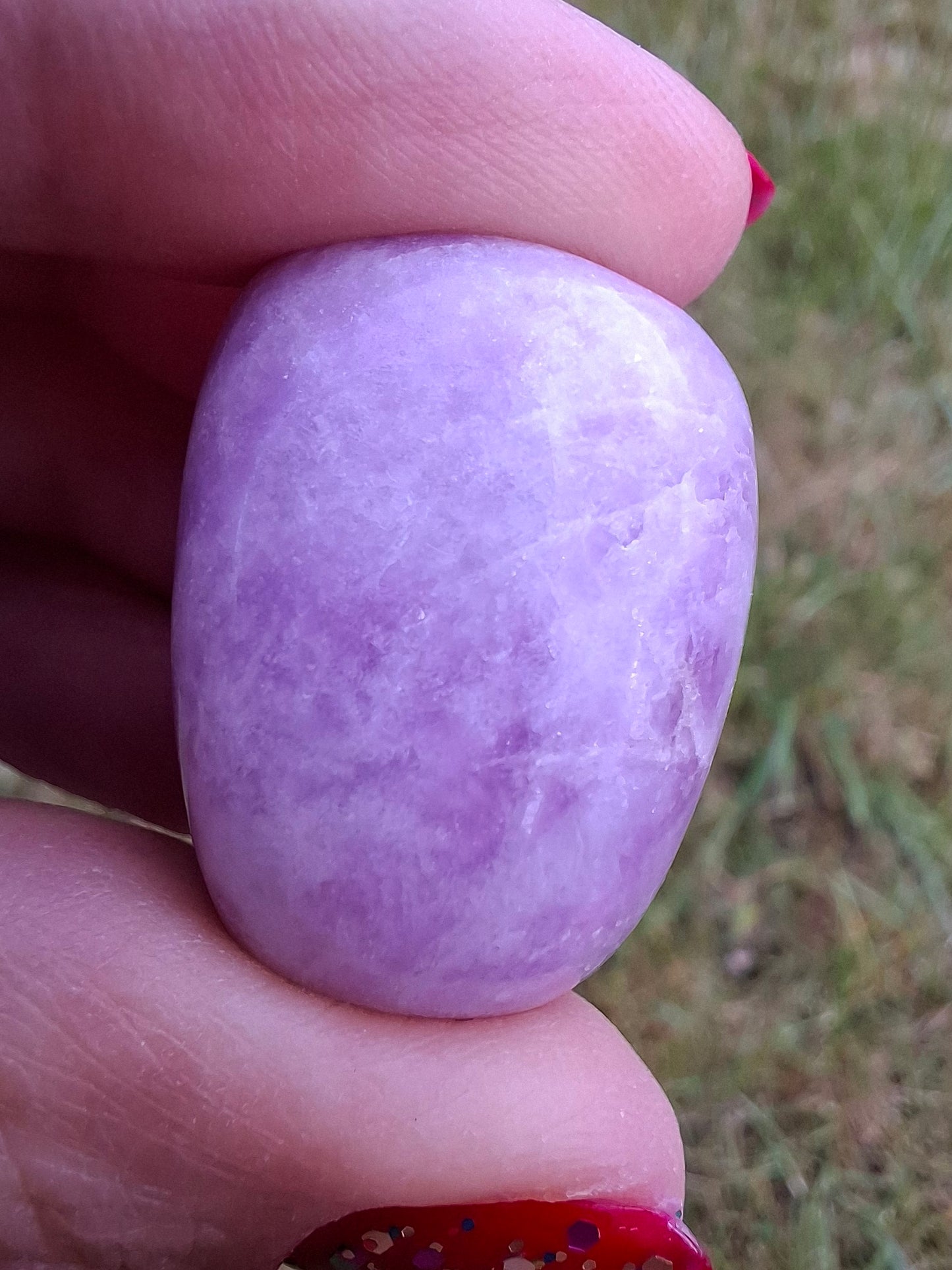 Lepidolite, Tumble Stone, Crystal (Ref: T116)