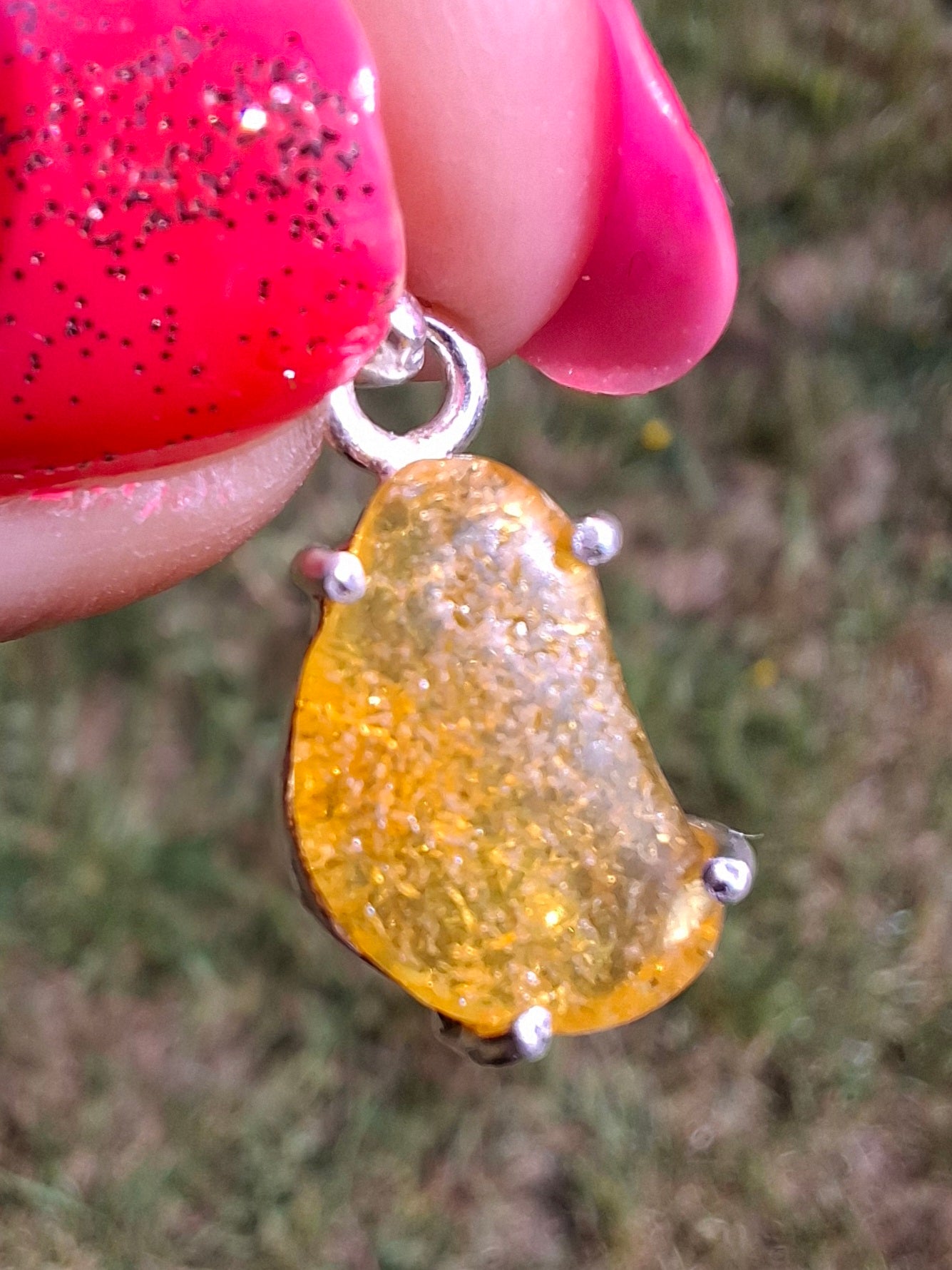 Baltic Amber Pendant, 925 Silver, Fossil (Ref: AP22)
