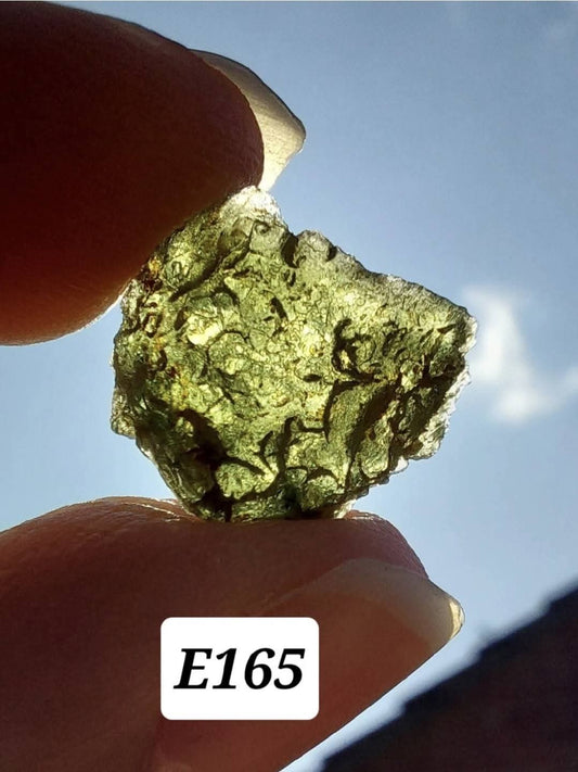 Moldavite Piece, 1.14g, Tektite (Ref: E165)