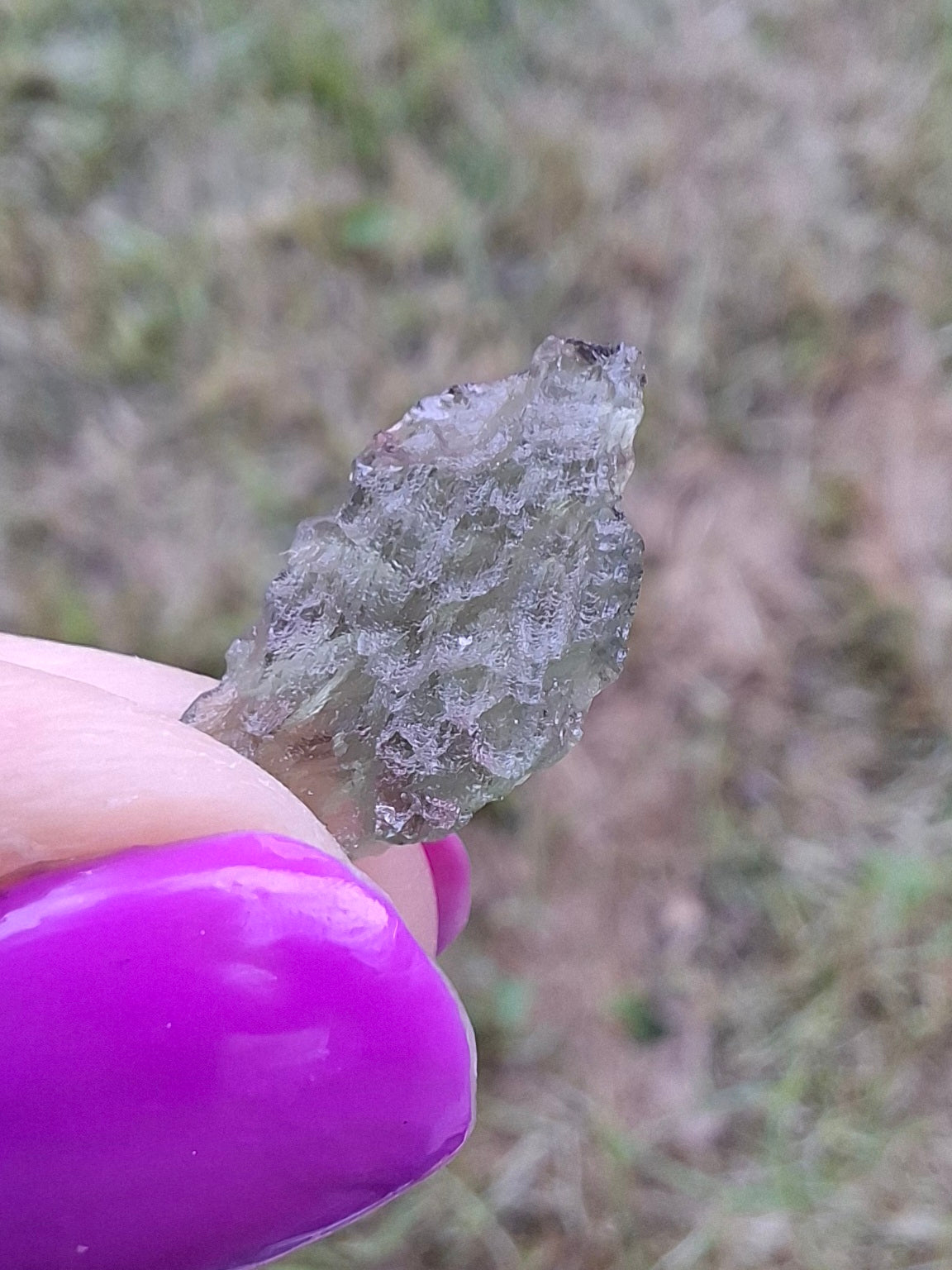 Moldavite Piece, 0.43g, Tektite (Ref: 1435)