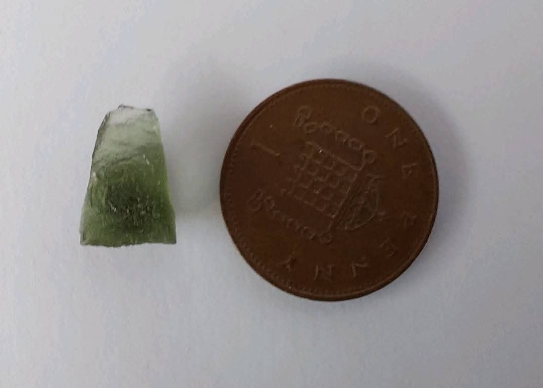 Moldavite Piece, 0.59g, Tektite (Ref: 892)