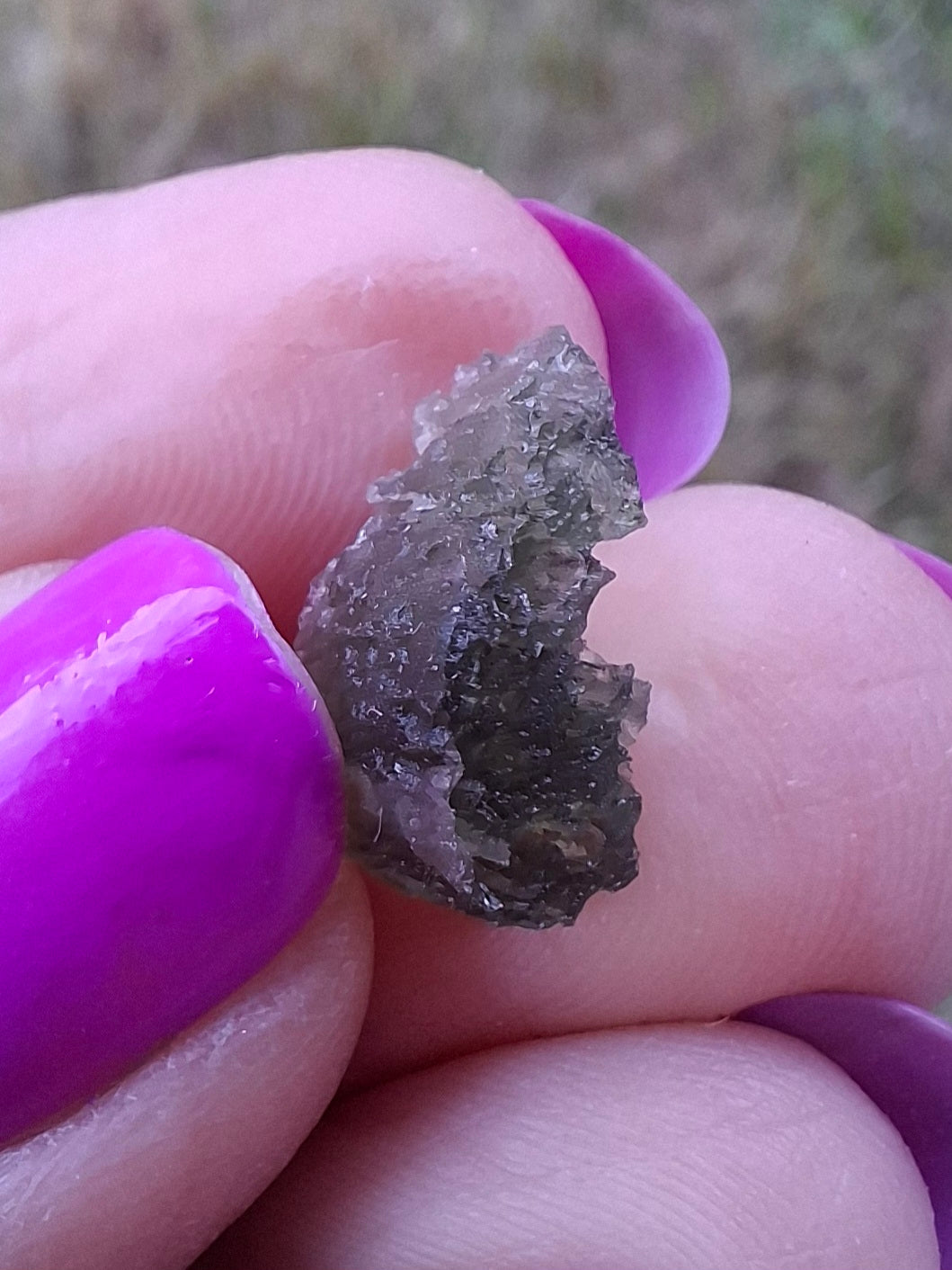 Moldavite Piece, 0.72g, Tektite (Ref: 1438)