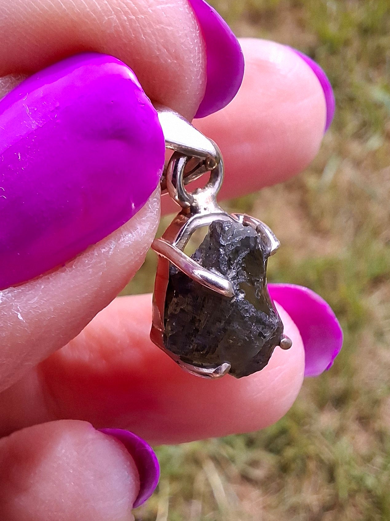 Moldavite Claw Pendant, 925 Silver, Tektite (Ref: P24)