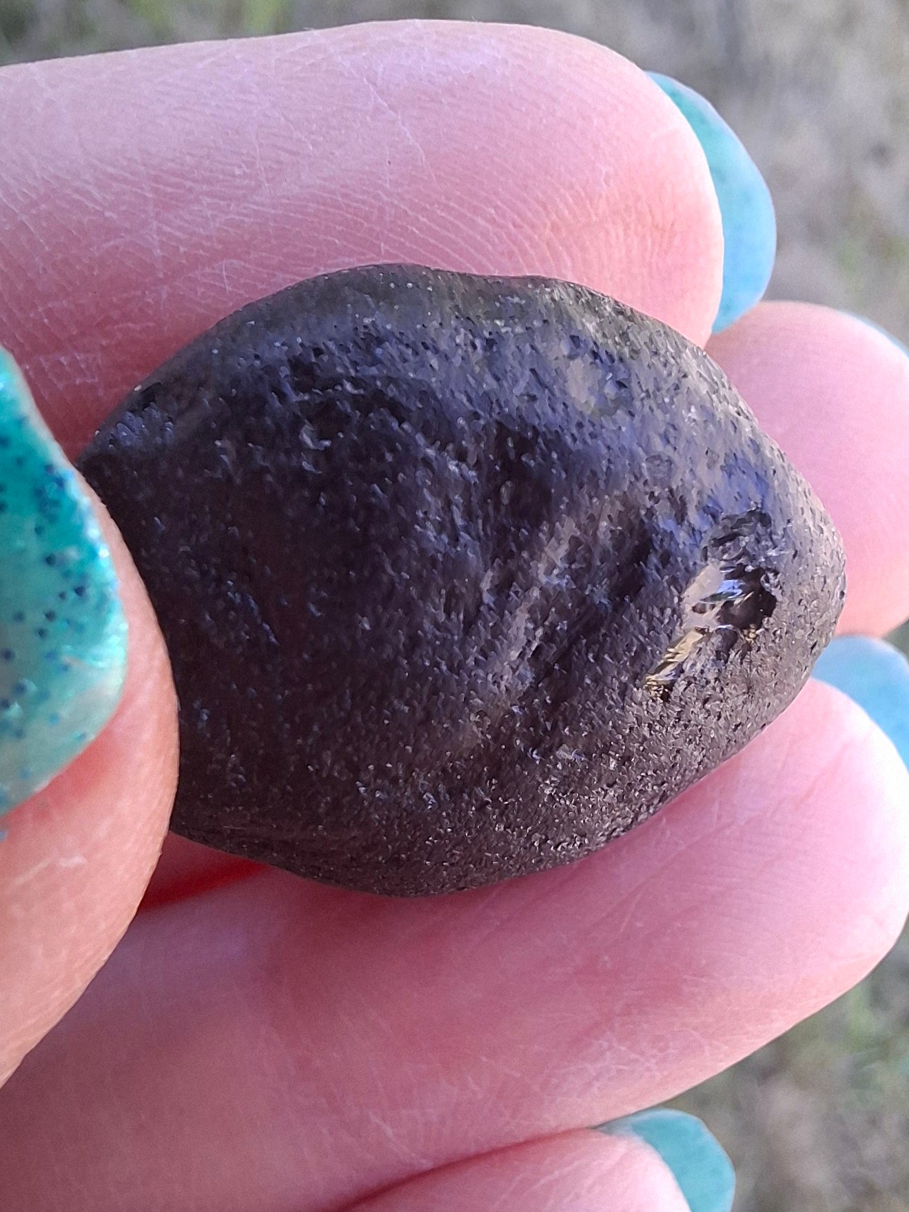 Philippinite (Rizalite), 9.24g, Tektite