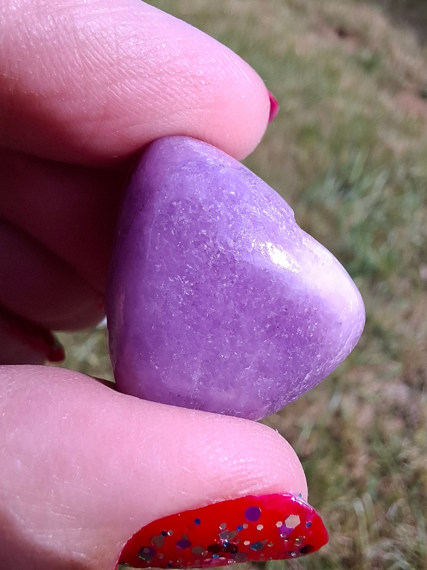 Lepidolite, Tumble Stone, Crystal (Ref: T118)