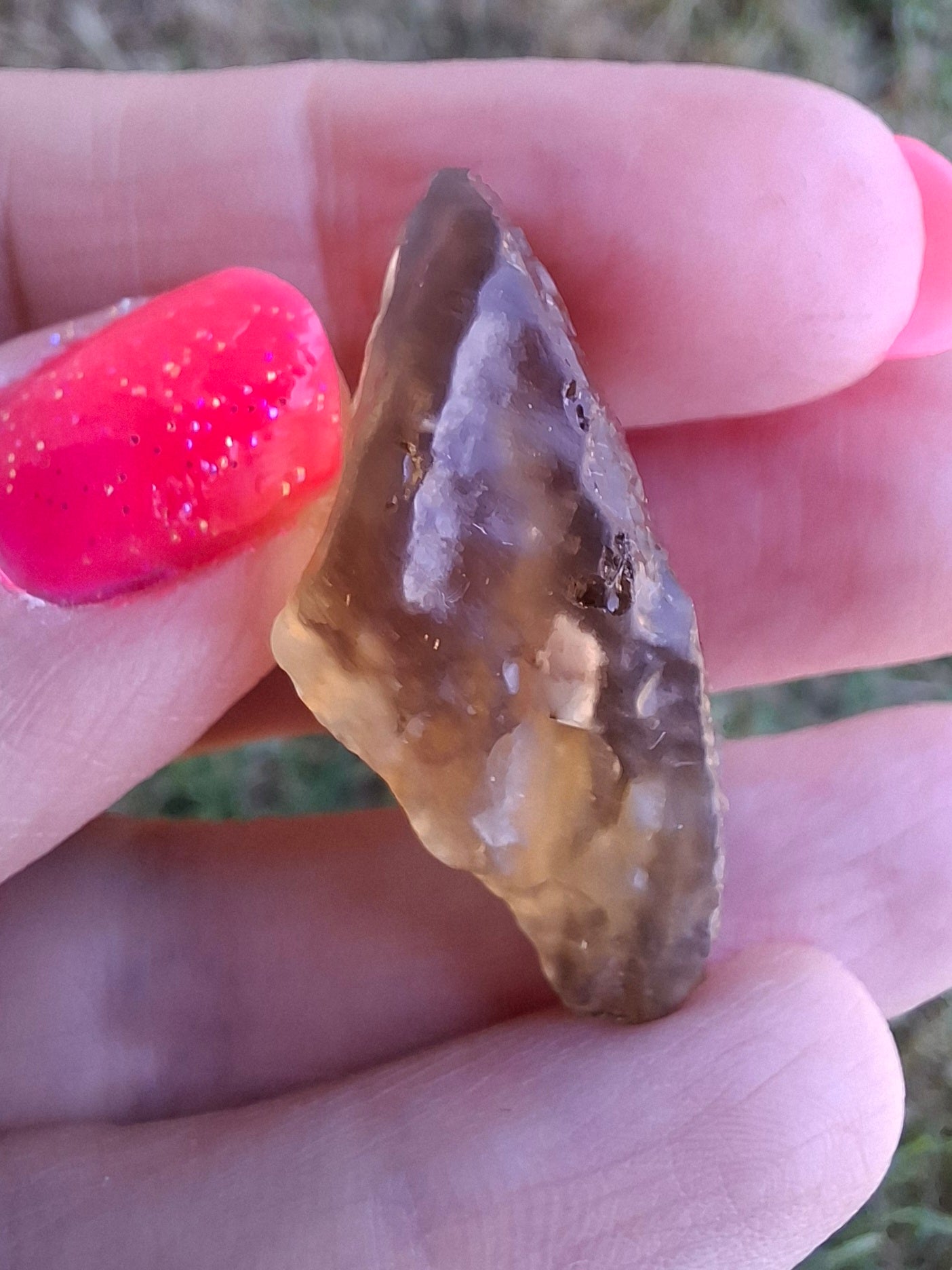 Libyan Desert Glass (darker) Piece, 8.76g, Tektite (Ref: L1367)