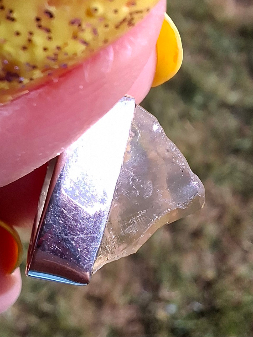 Libyan Desert Glass Pendant, 925 Silver, Tektite (LP103)