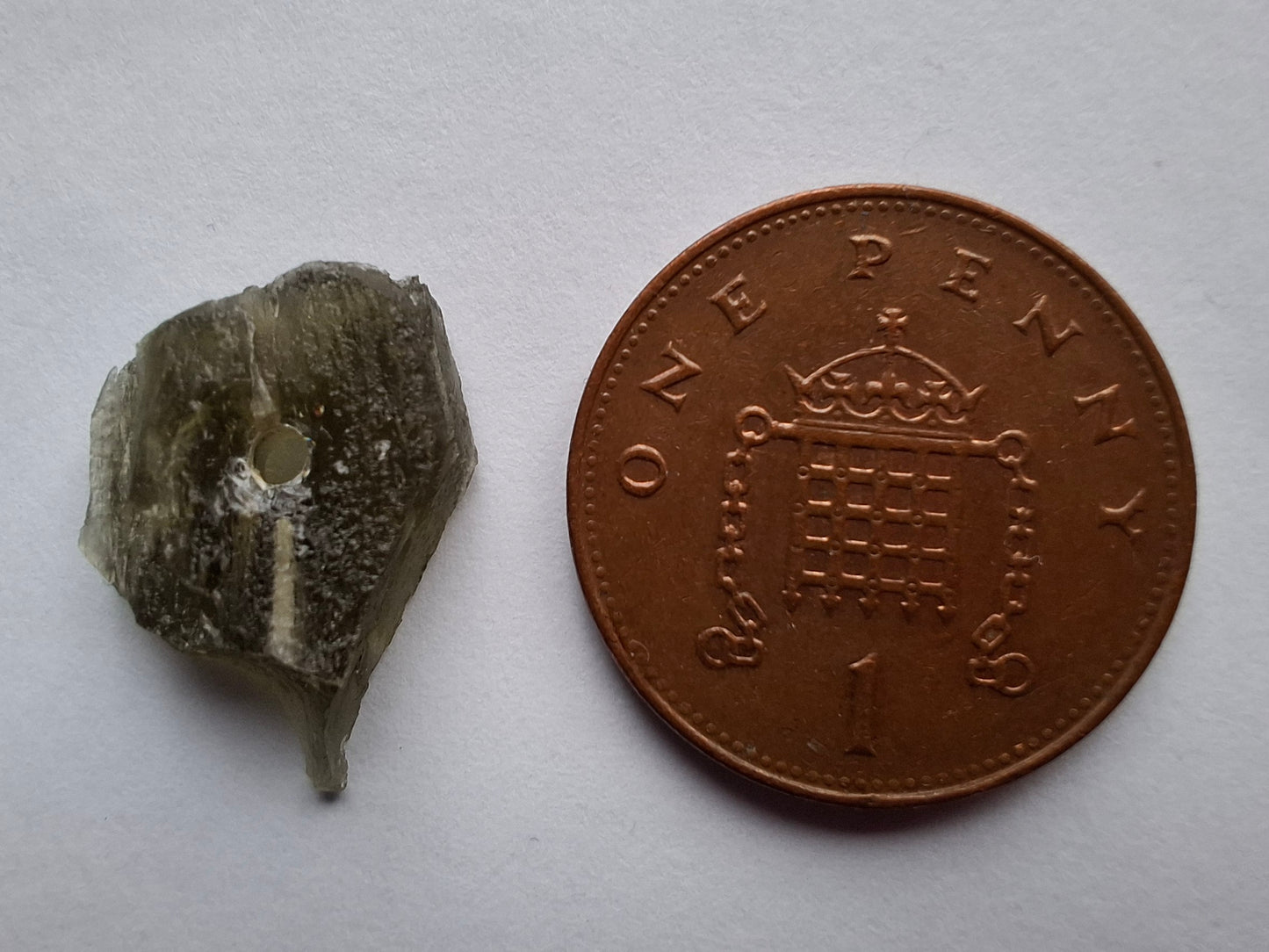 DRILLED, Moldavite Piece, 1.07g, Tektite (Ref: D15)