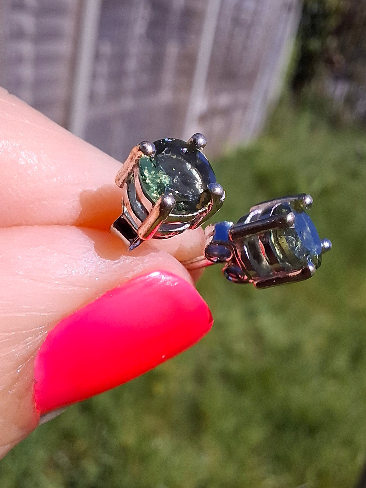 Moldavite (faceted), 5mm, STUD EARRINGS, 925 Silver, Tektite (Ref: Pair53)