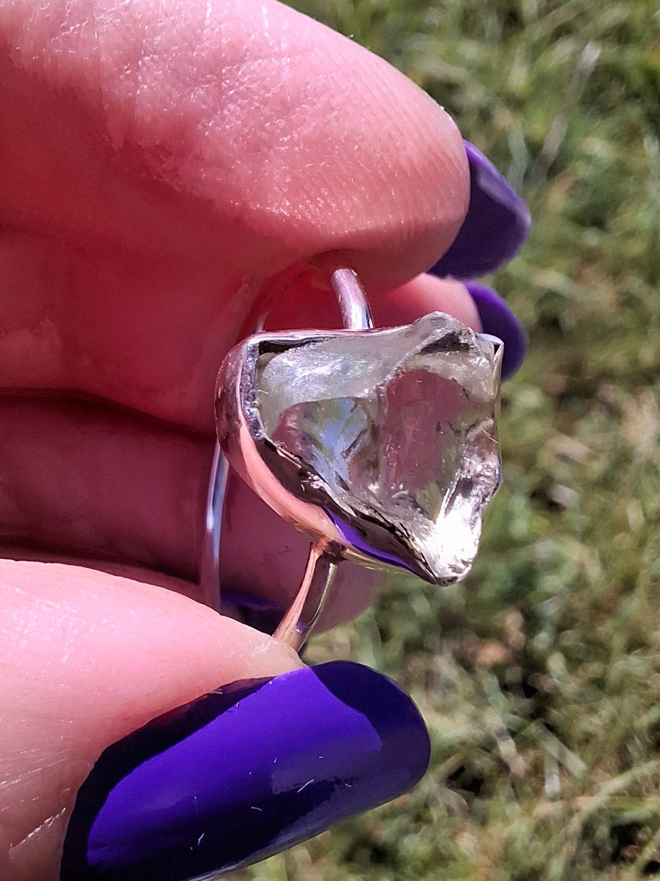 Libyan Desert Glass Ring, size large V, 925 Silver, Tektite (Ref: LR56)