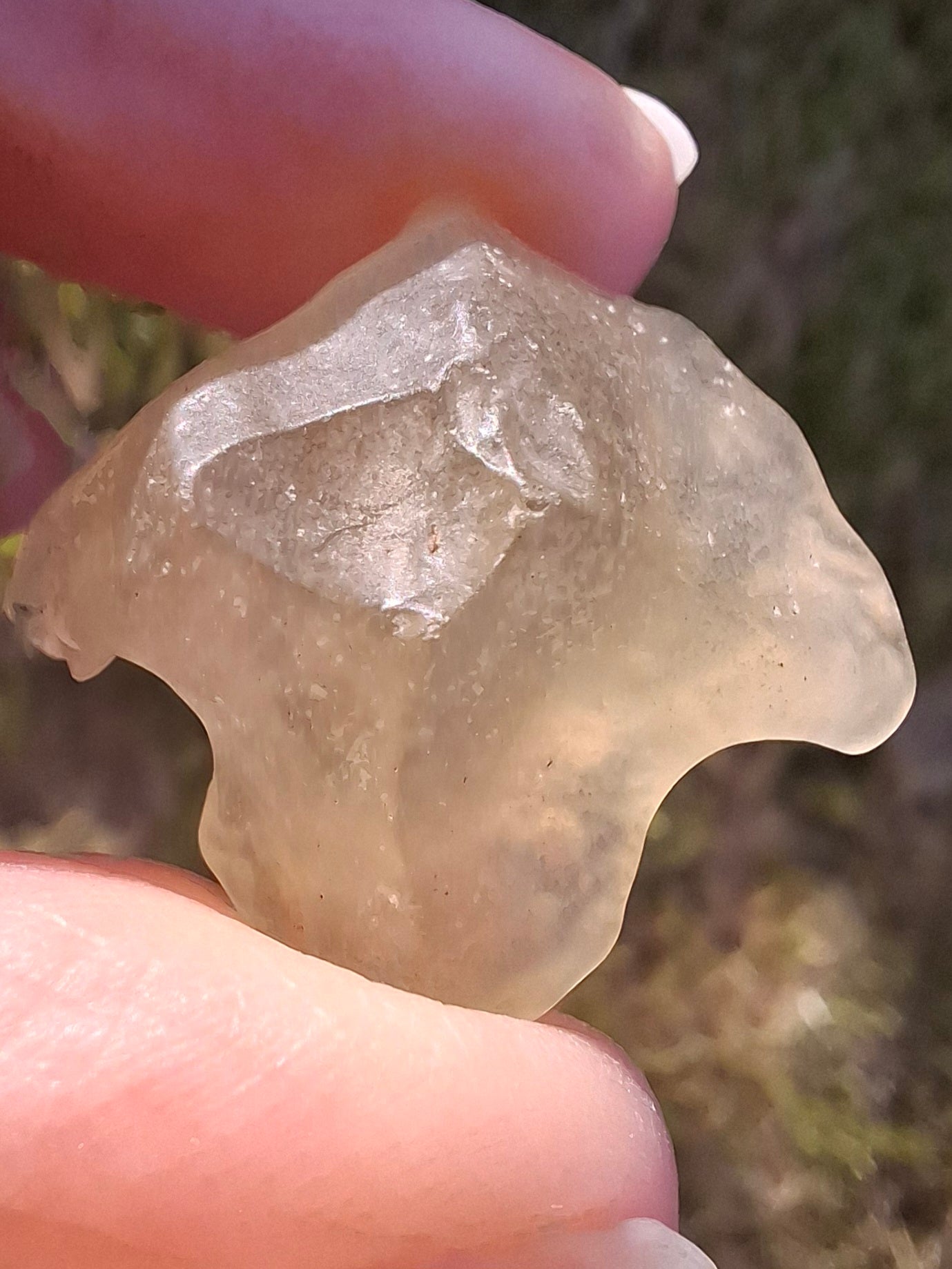 Libyan Desert Glass Piece, 5.68g, Tektite (Ref: LE258)