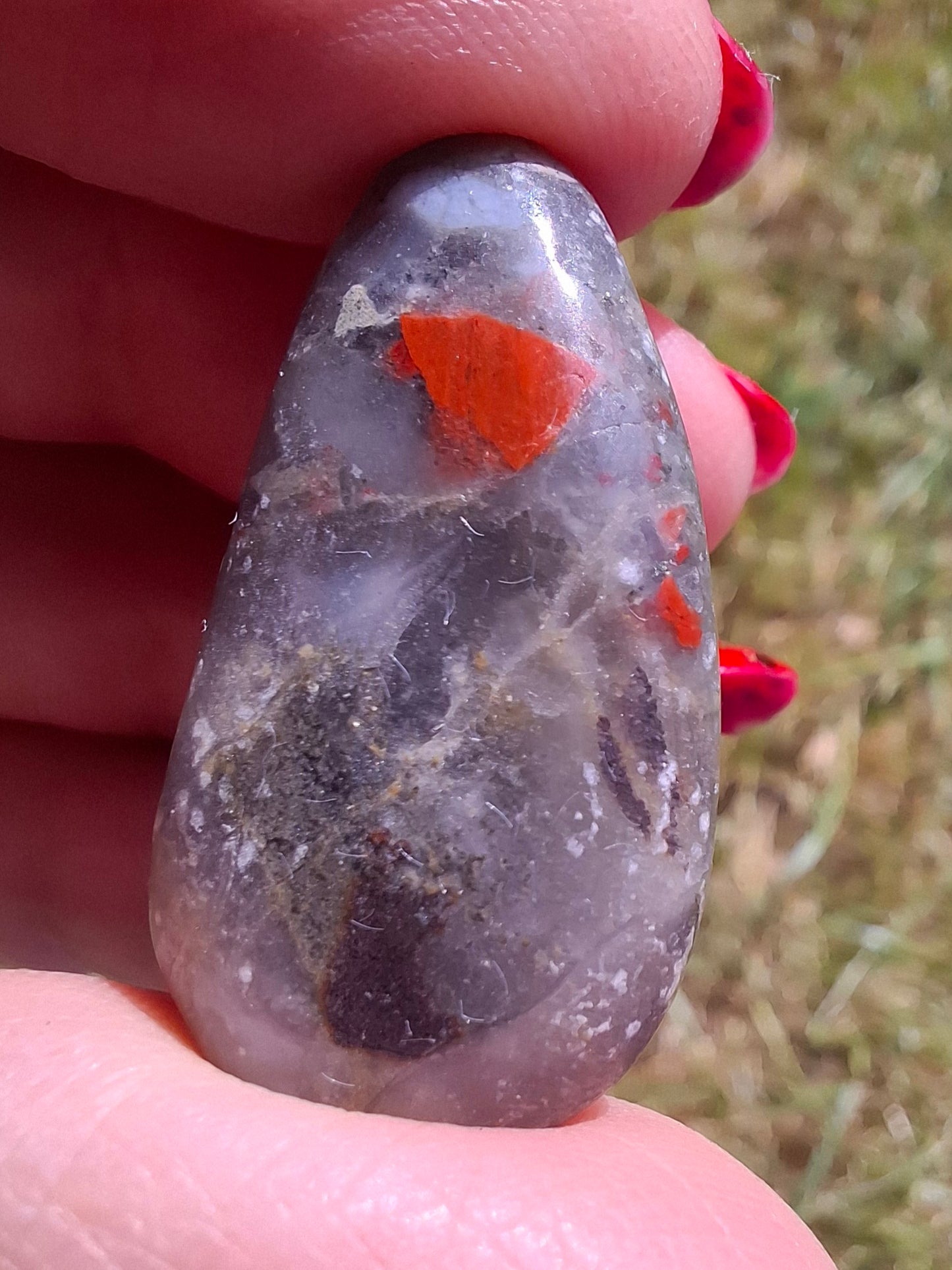 African Blood Stone, Tumble Stone, Crystal (Ref: T177)