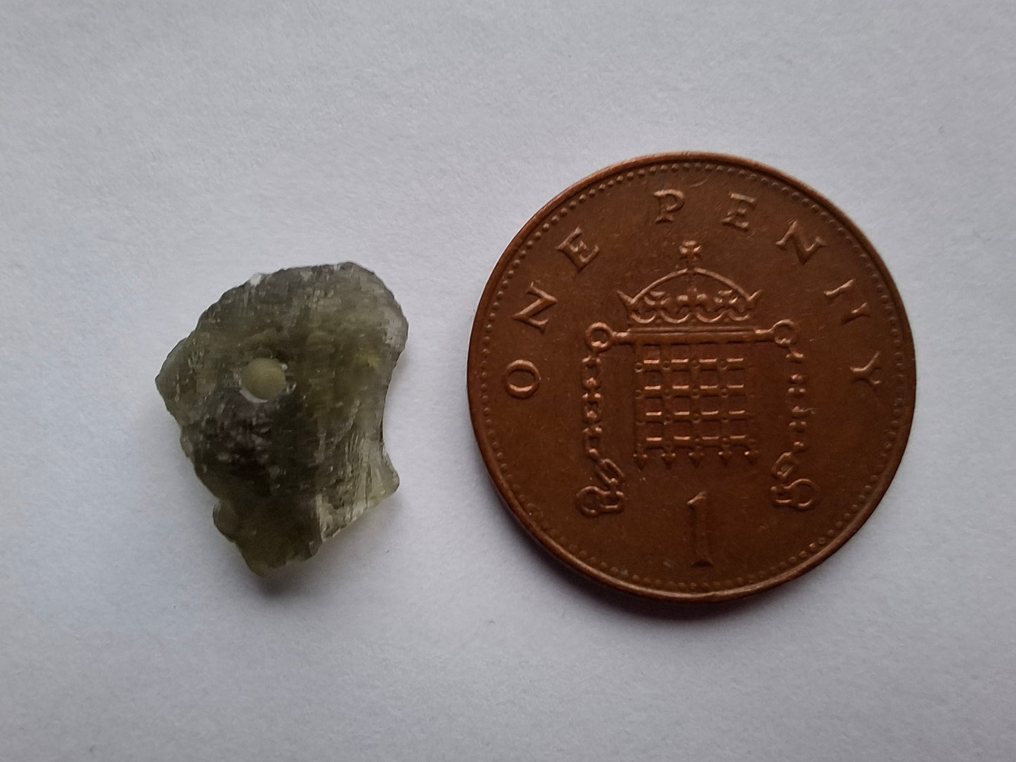DRILLED, Moldavite Piece, 0.67g, Tektite (Ref: D21)