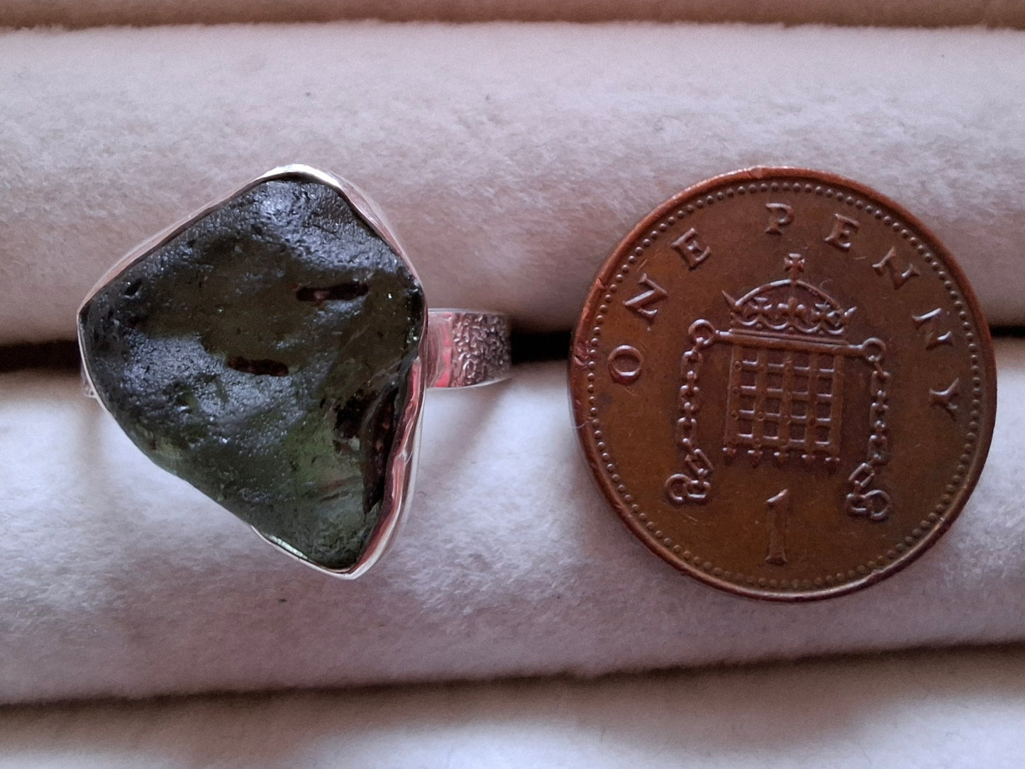 Moldavite Ring, size R, 925 Silver, Tektite (Ref: R317)