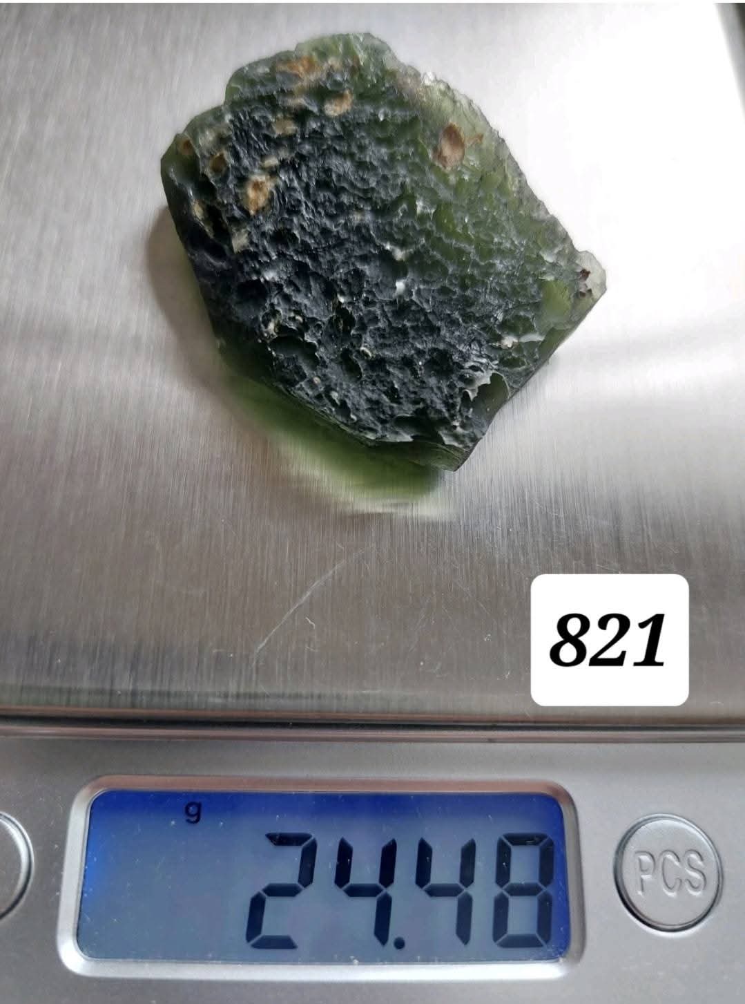 Moldavite Piece, VELVET HURKA, 24.48g, Tektite (Ref: 829)