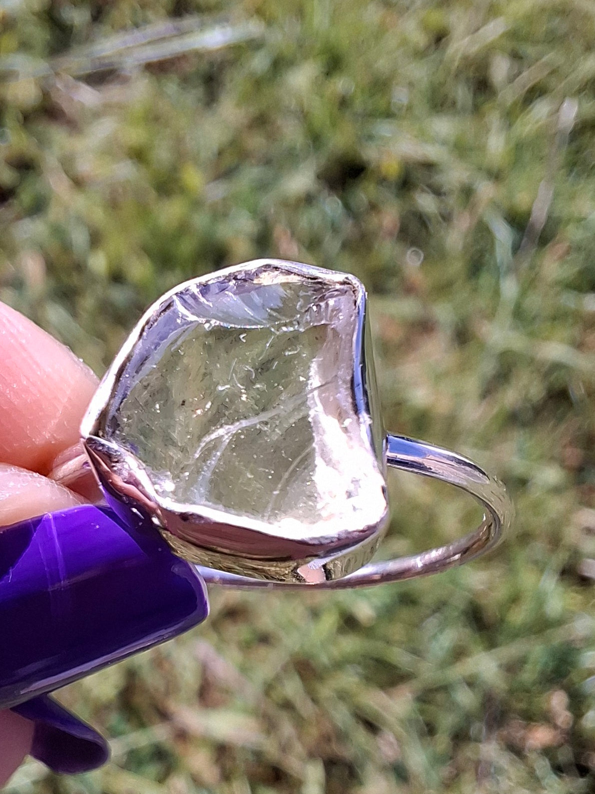 Libyan Desert Glass Ring, size large V, 925 Silver, Tektite (Ref: LR54)