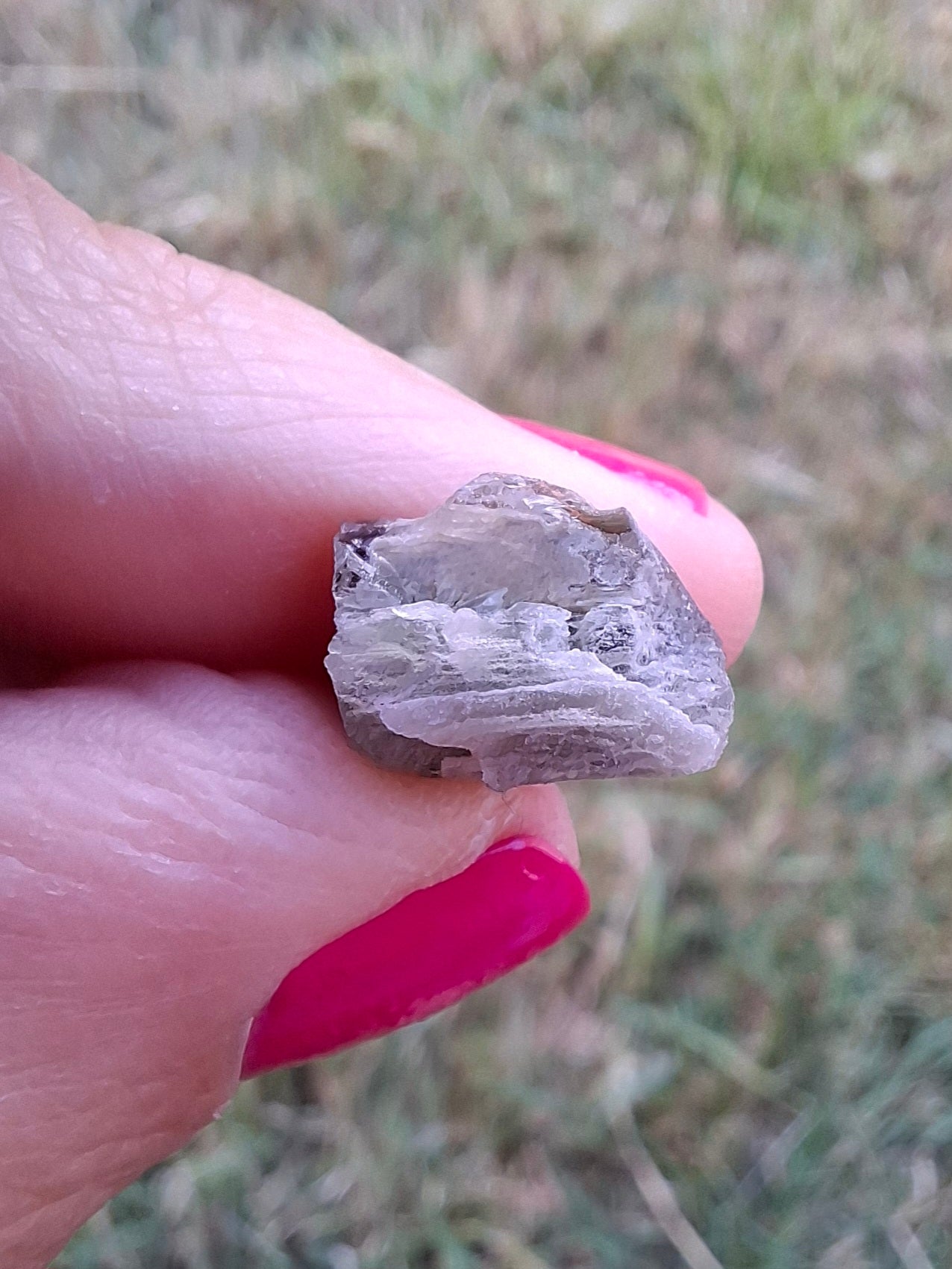 Moldavite Piece, SNOWFLAKE, FROSTED, BRUSNA, 1.05g, Tektite (Ref: 1490)