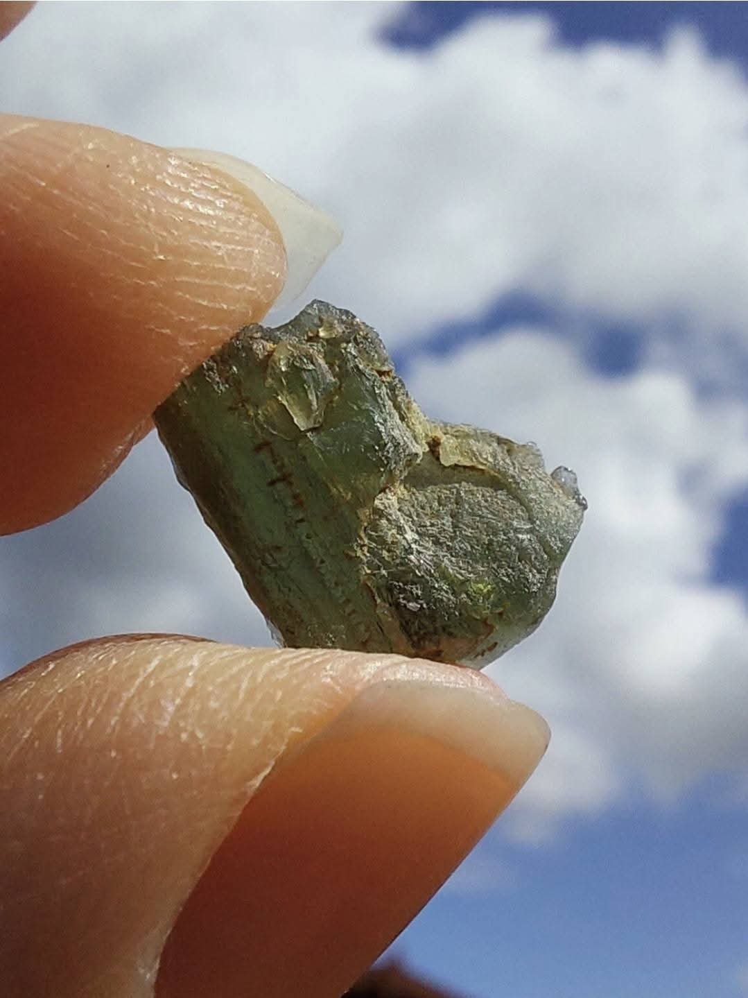 Moldavite Piece, 0.81g, Tektite (Ref: E164)