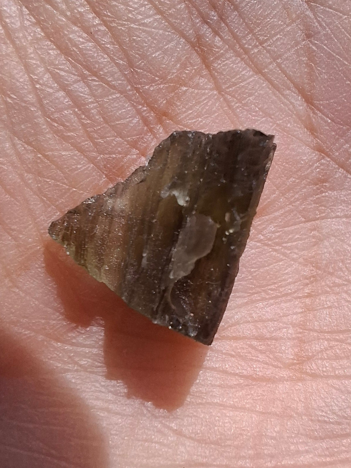 Moldavite Piece, 0.85g, Tektite (Ref: 1396)