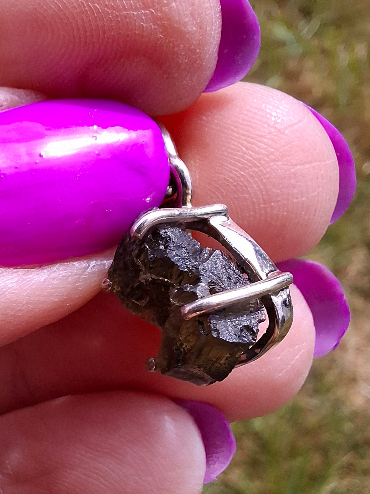 Moldavite Claw Pendant, 925 Silver, Tektite (Ref: P21)